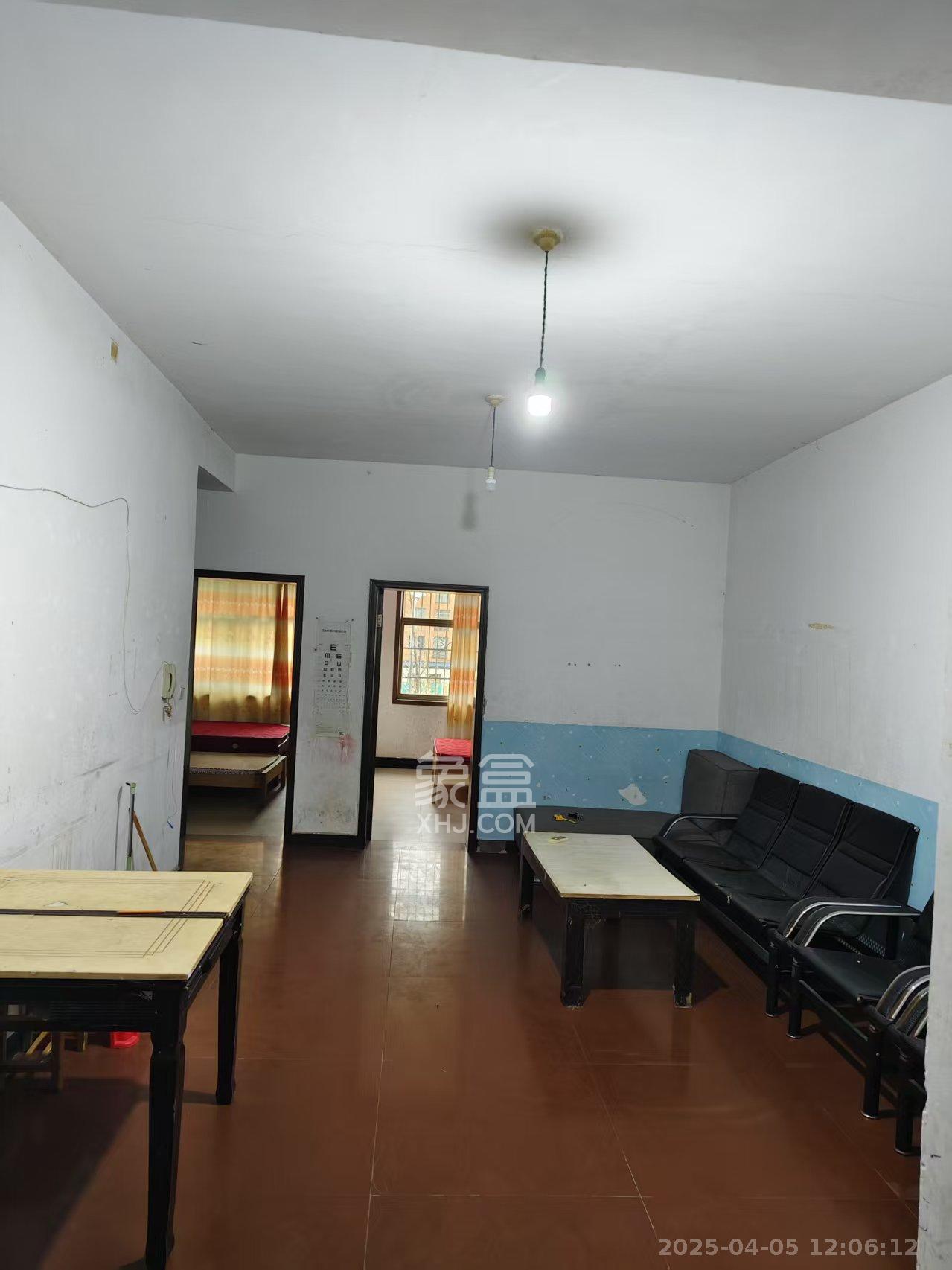 板桥小区  2室1厅1卫    1000.0元/月室内图