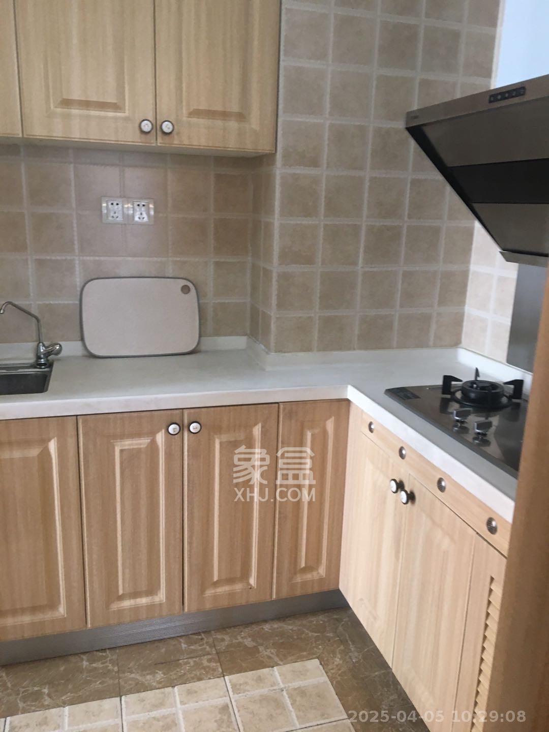 佳兆业时代广场  3室2厅1卫   2900.00元/月室内图