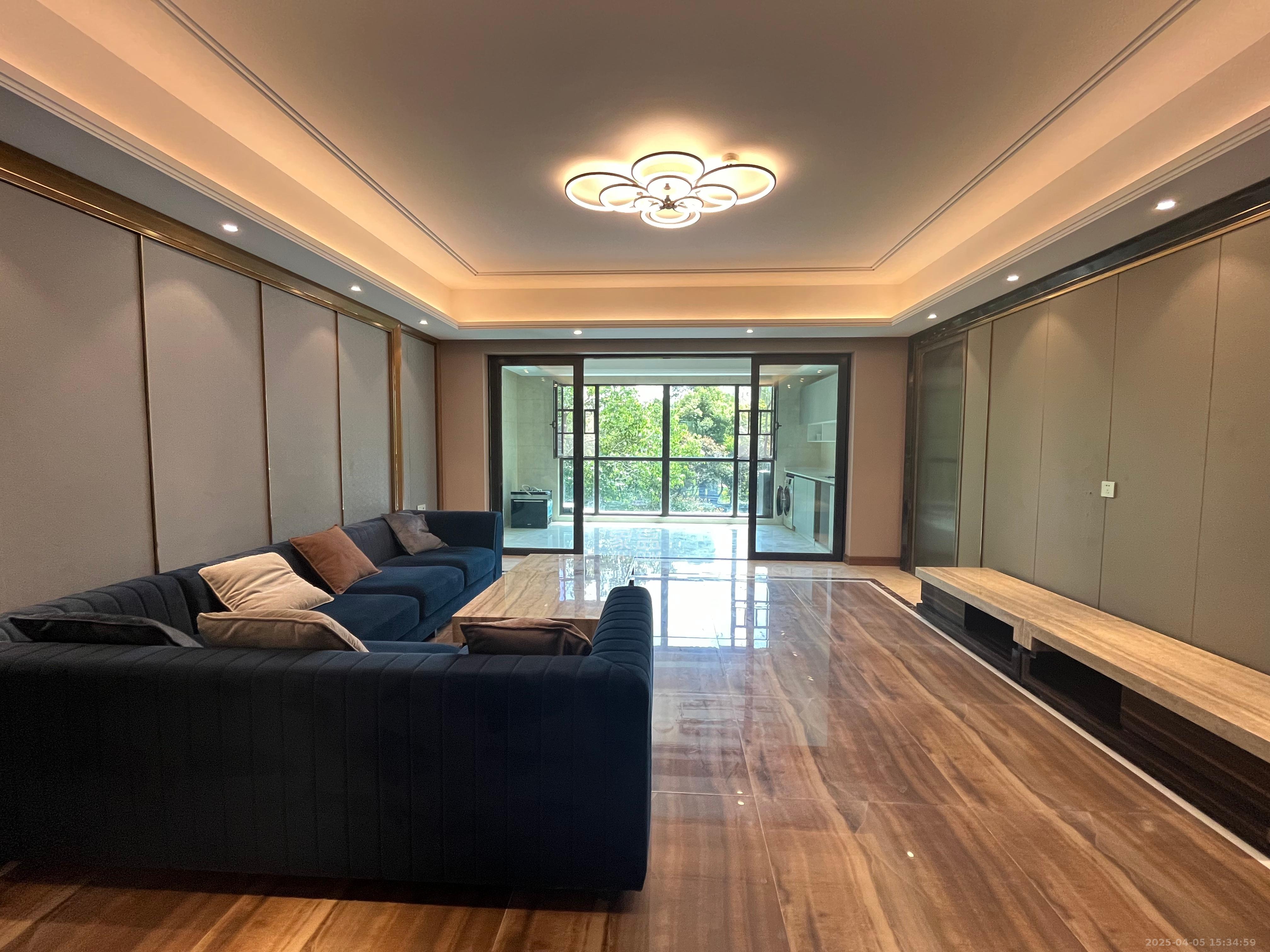 晟通牡丹舸 4室2厅3卫 12800.0元/月 晟通牡丹舸 4室2厅3卫 12800.0元/月户型图