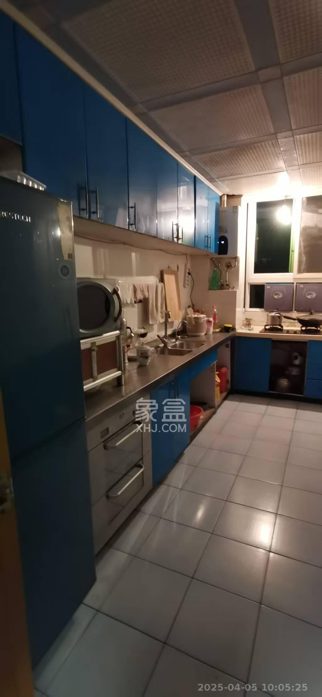 广厦新苑 3室2厅2卫 2800.0元/月 广厦新苑 3室2厅2卫 2800.0元/月室内图