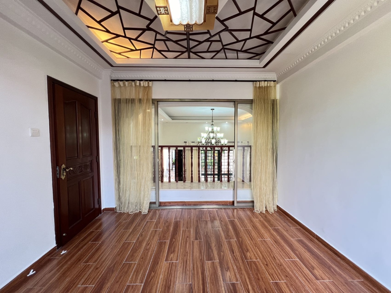 浣香庭院  5室2厅3卫    12000.0元/月 浣香庭院  5室2厅3卫    12000.0元/月室内图