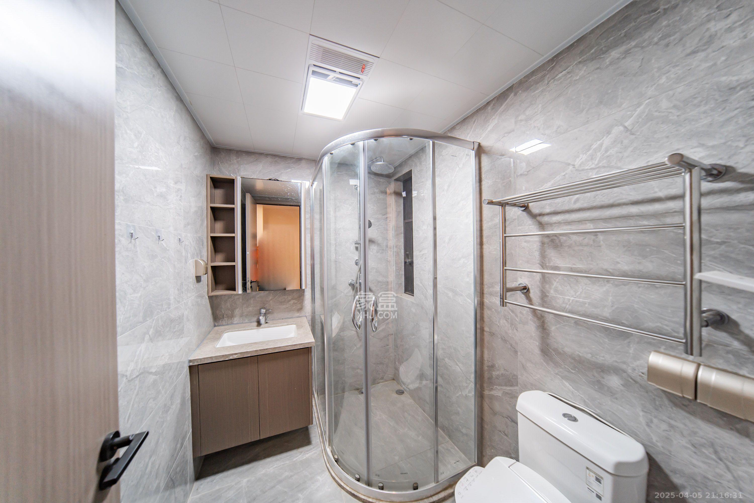 建发电建江山悦 4室2厅2卫 3300.0元/月 建发电建江山悦 4室2厅2卫 3300.0元/月室内图