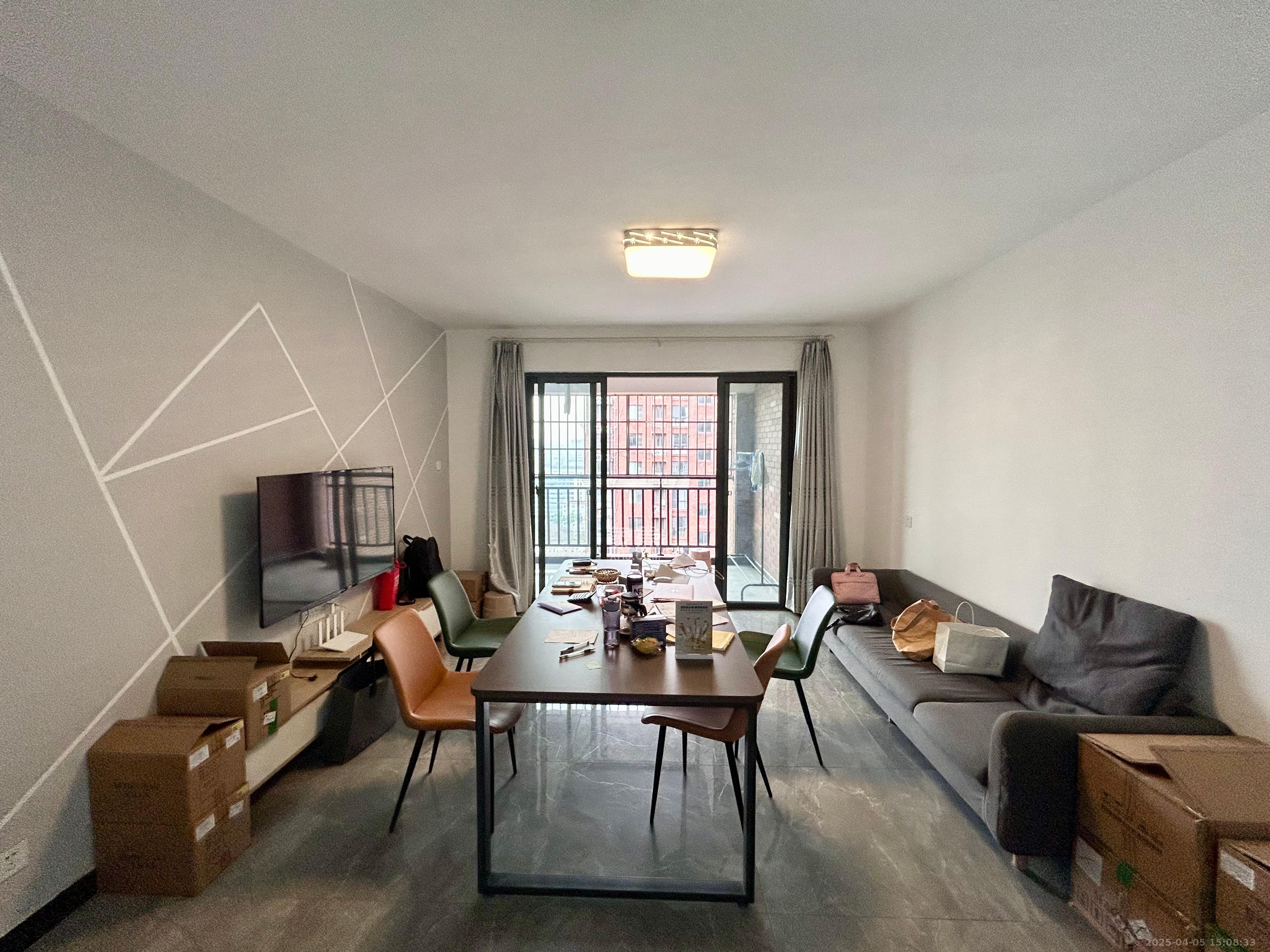 半山壹号 4室2厅2卫 3000.0元/月 半山壹号 4室2厅2卫 3000.0元/月室内图