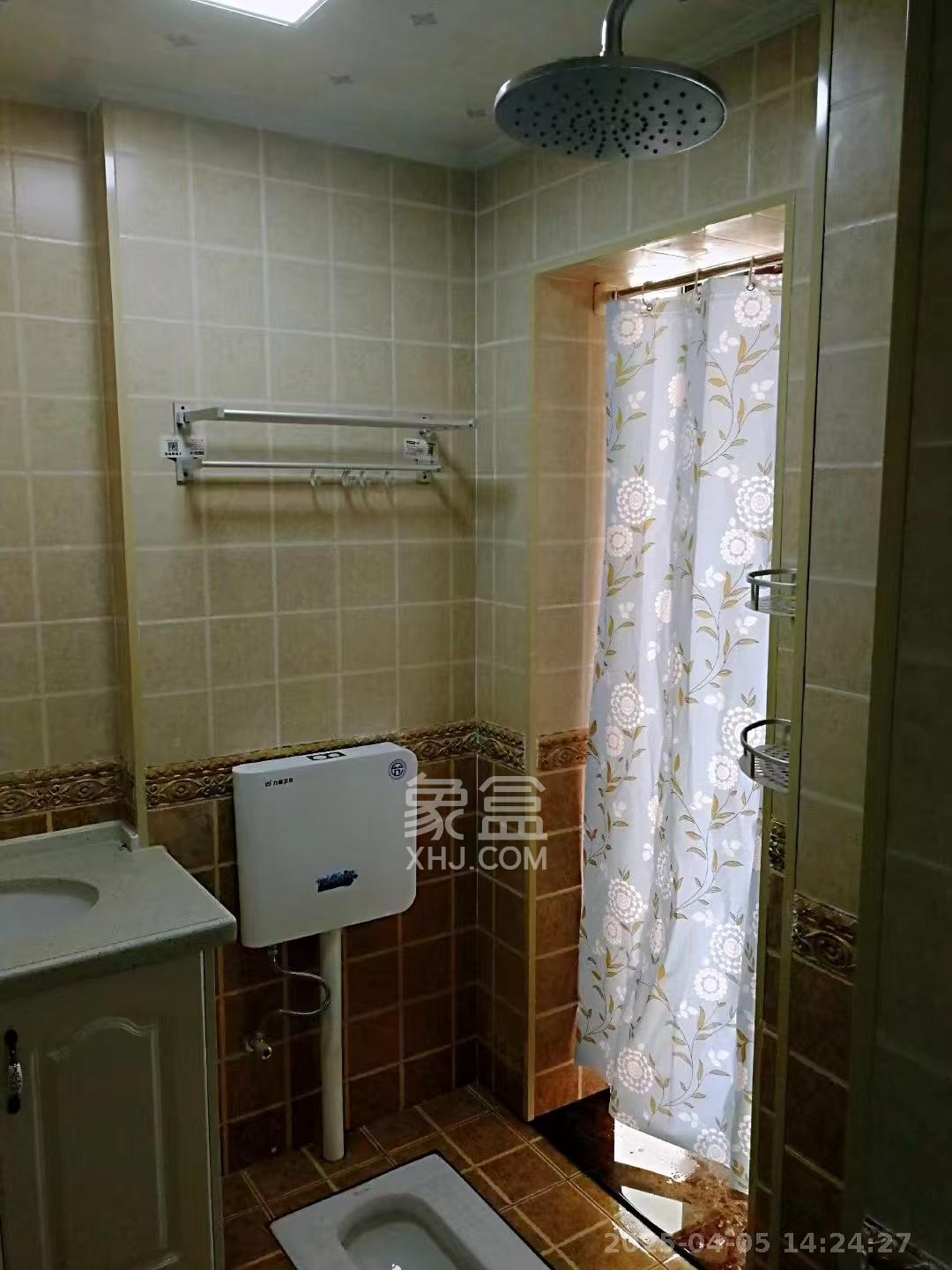 梅溪鑫苑名家  3室2厅1卫   2300.00元/月室内图