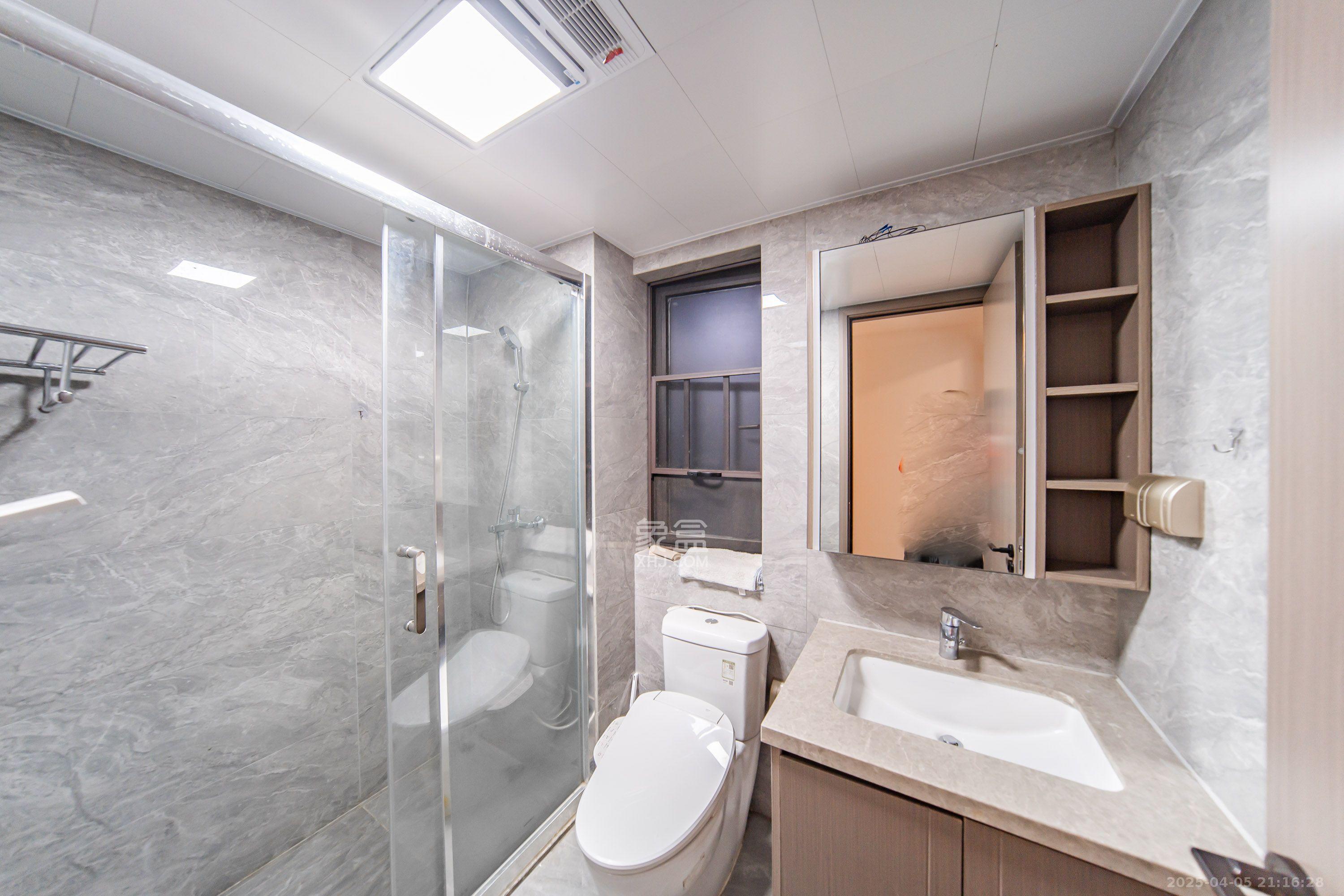 建发电建江山悦 4室2厅2卫 3300.0元/月 建发电建江山悦 4室2厅2卫 3300.0元/月室内图