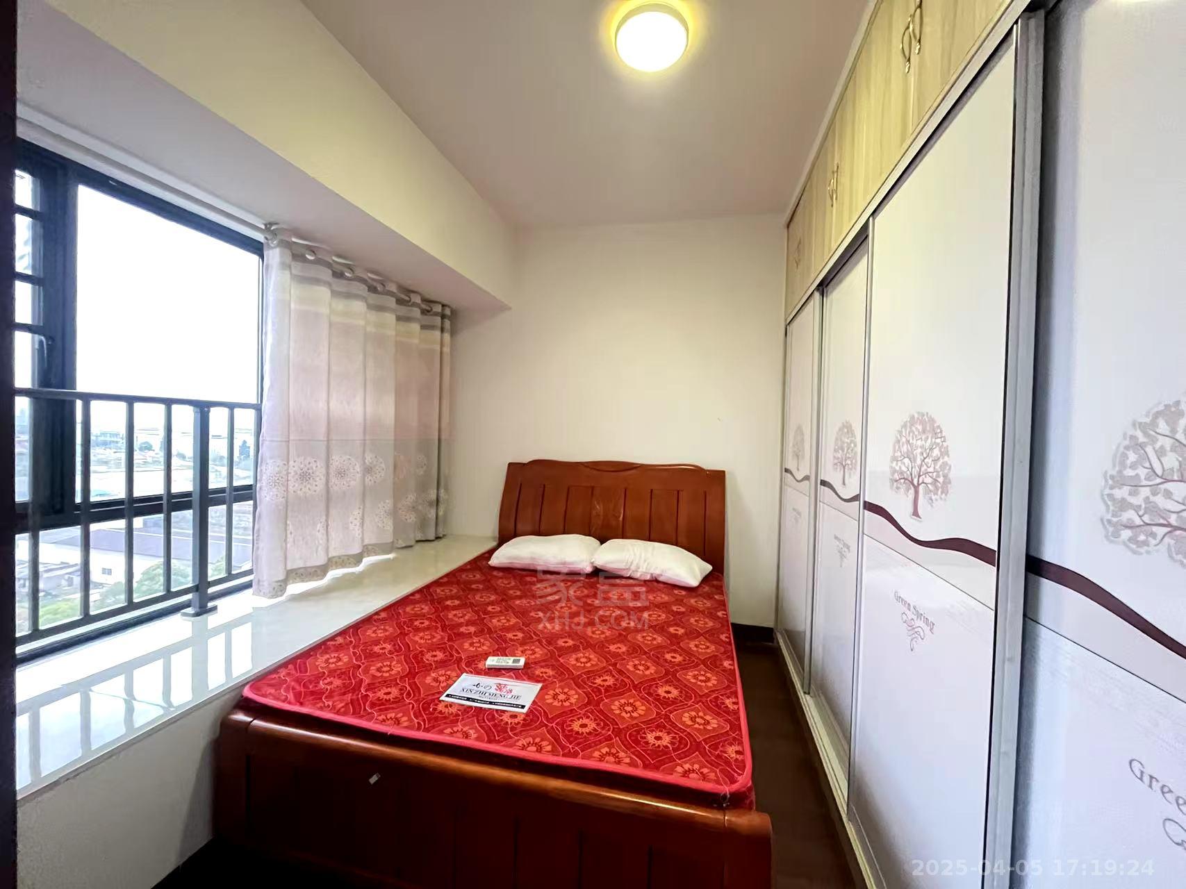 提香蓝岸 3室2厅1卫 1600.0元/月 提香蓝岸 3室2厅1卫 1600.0元/月室内图