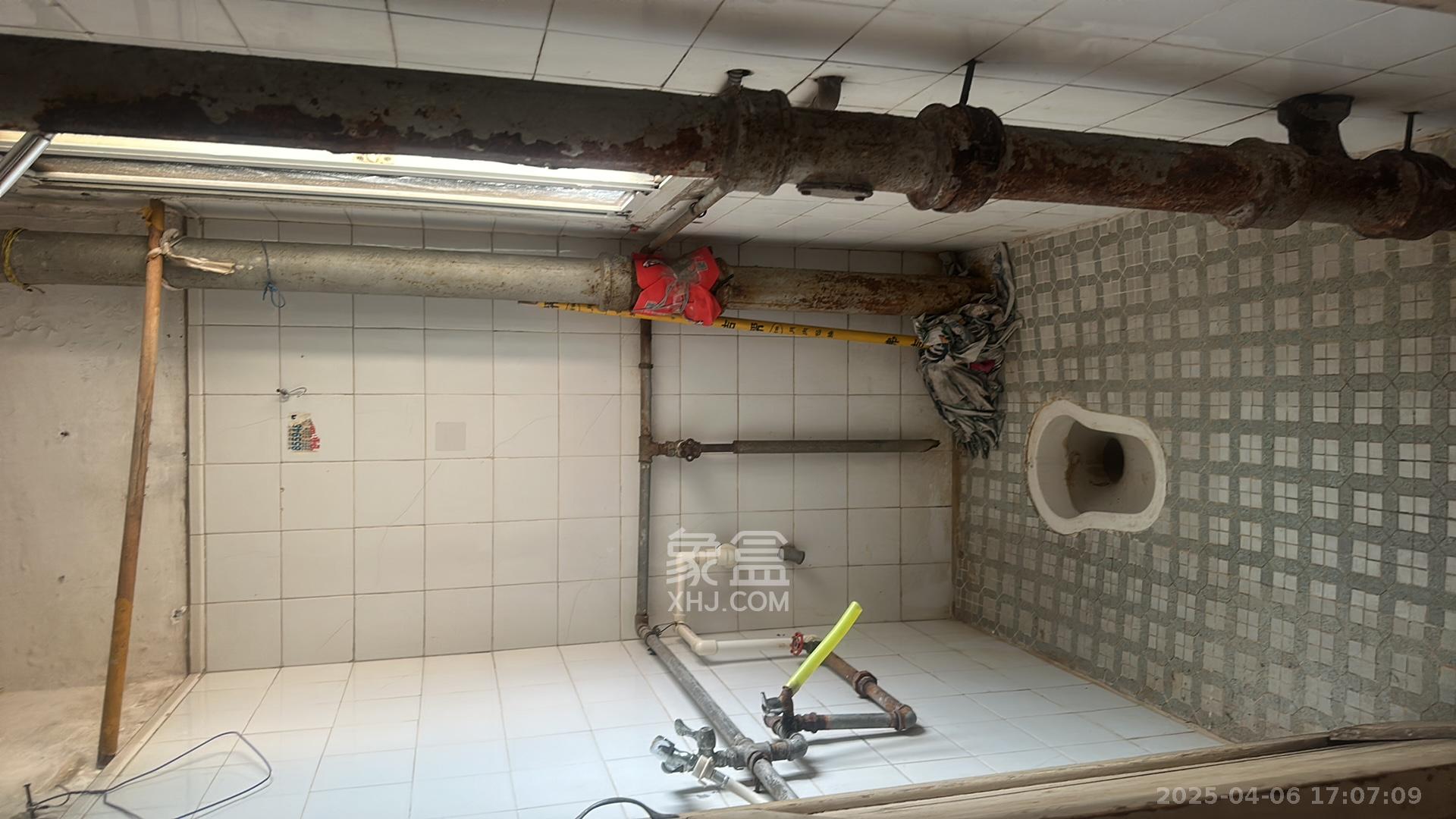 茶园坡社区(原王家冲社区) 2室2厅1卫 700.0元/月 茶园坡社区(原王家冲社区) 2室2厅1卫 700.0元/月室内图