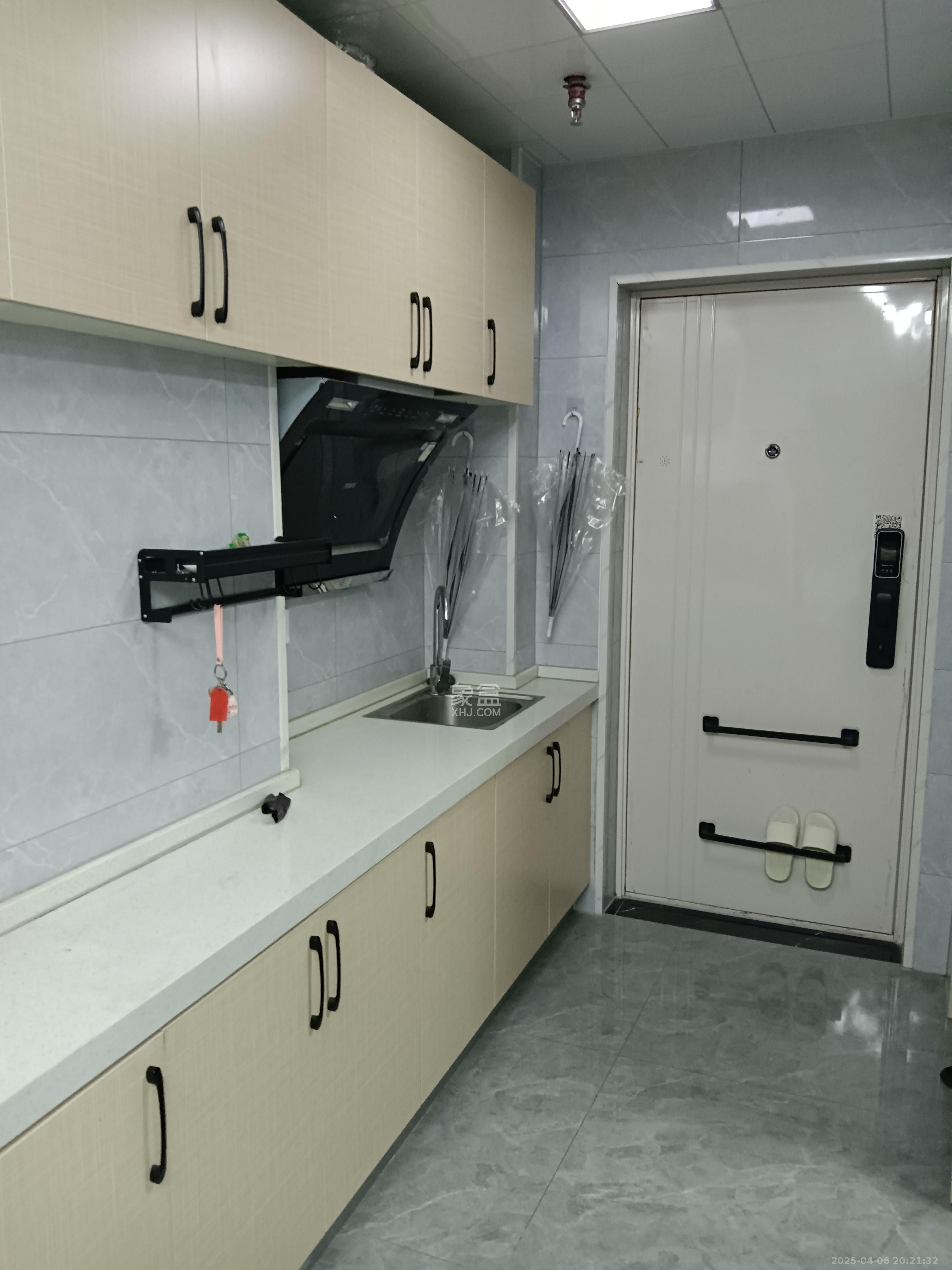 壹廷中央府院(福地花园) 1室1厅1卫 2000.0元/月 壹廷中央府院(福地花园) 1室1厅1卫 2000.0元/月室内图