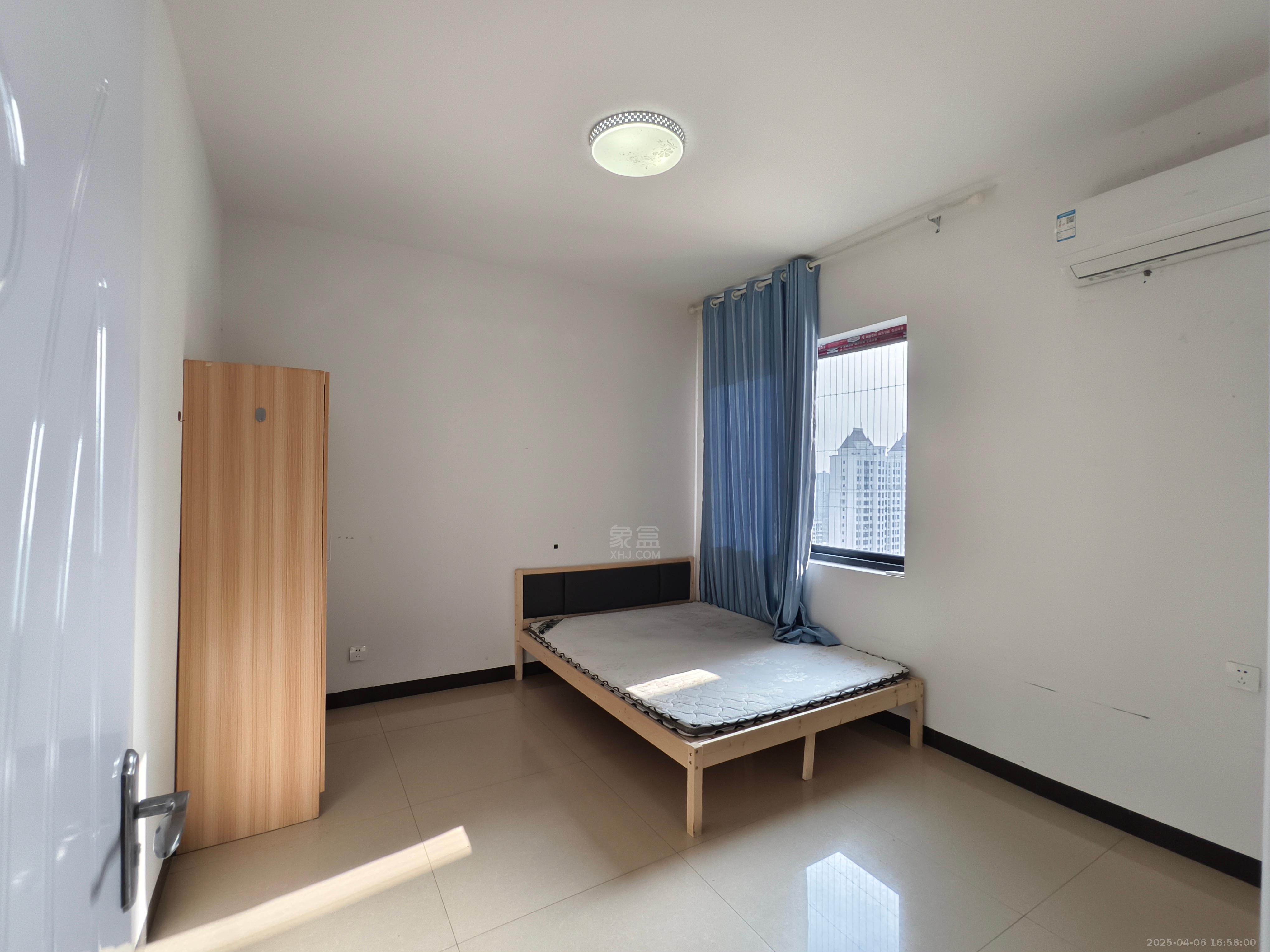 西郡佳园 3室2厅1卫 1500.0元/月 西郡佳园 3室2厅1卫 1500.0元/月室内图