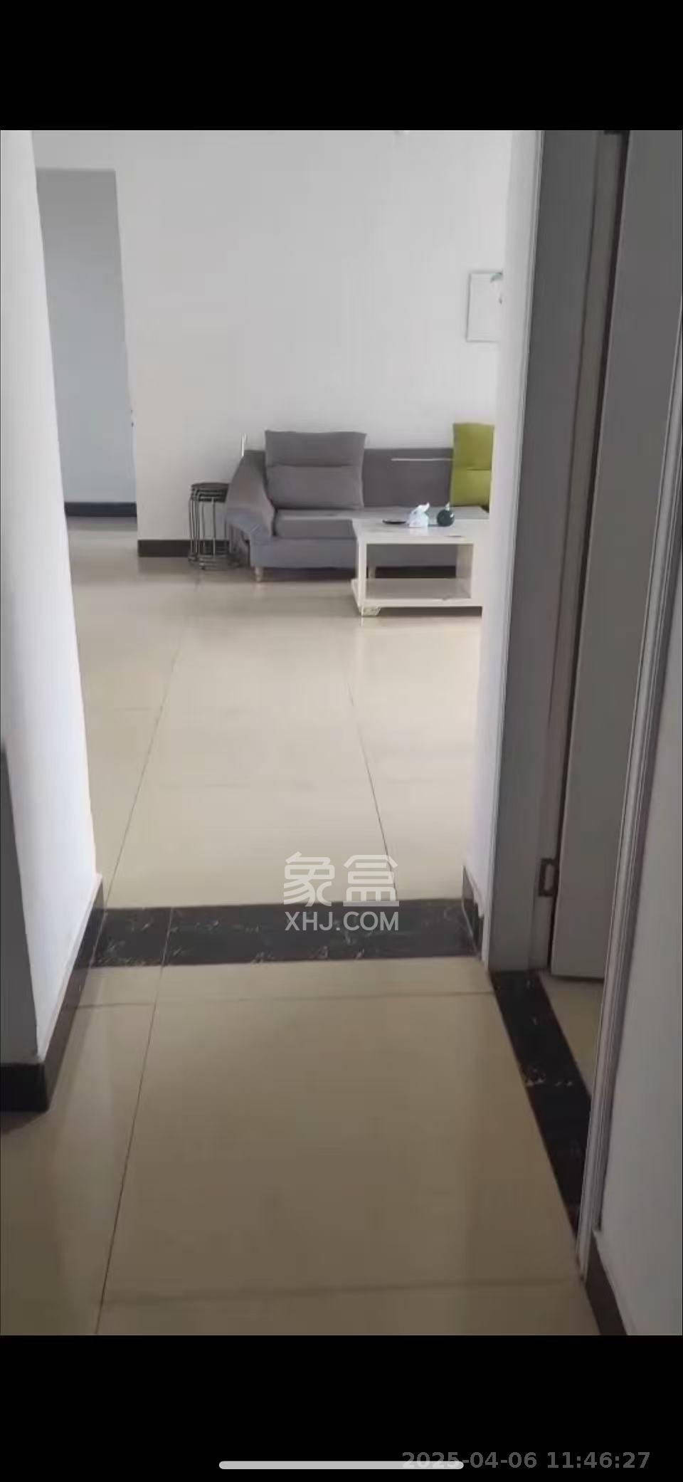 才子嘉都  4室2厅2卫   2200.00元/月室内图