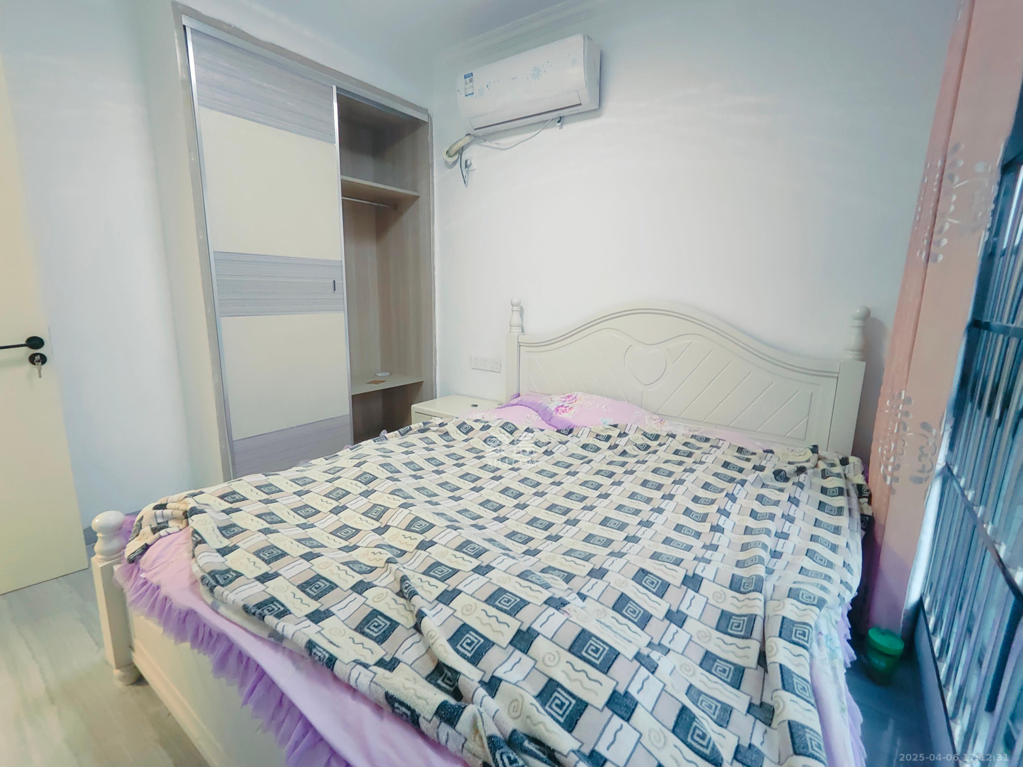 叠彩兰亭  3室2厅1卫   2100.00元/月室内图