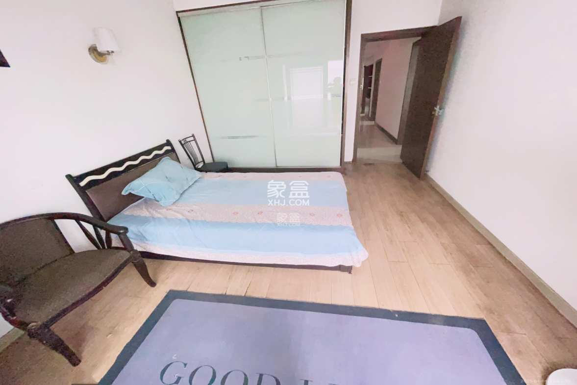 星城名典  3室2厅1卫    1900.0元/月 星城名典  3室2厅1卫    1900.0元/月室内图