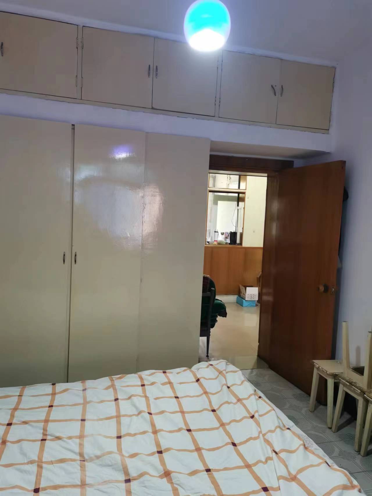 区公安局家属楼 2室1厅1卫 800.0元/月 区公安局家属楼 2室1厅1卫 800.0元/月室内图