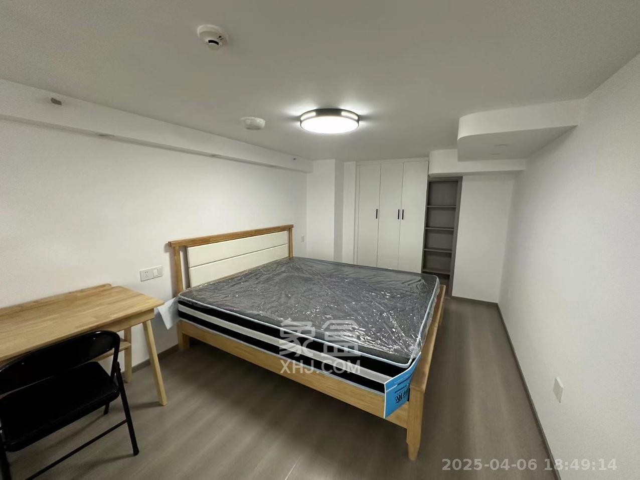 新长海D1站  1室1厅1卫   1600.00元/月室内图