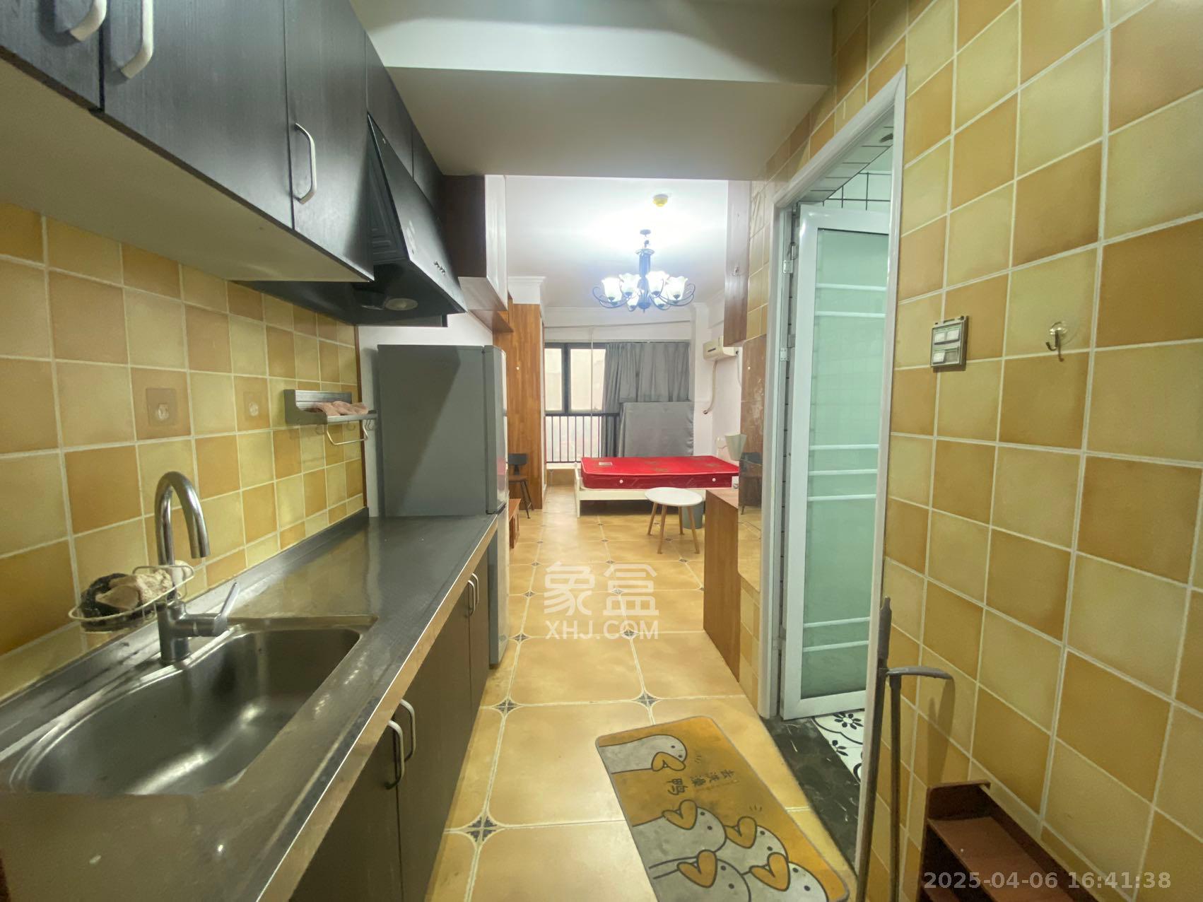 中建芙蓉工社 1室0厅1卫 1100.0元/月 中建芙蓉工社 1室0厅1卫 1100.0元/月室内图