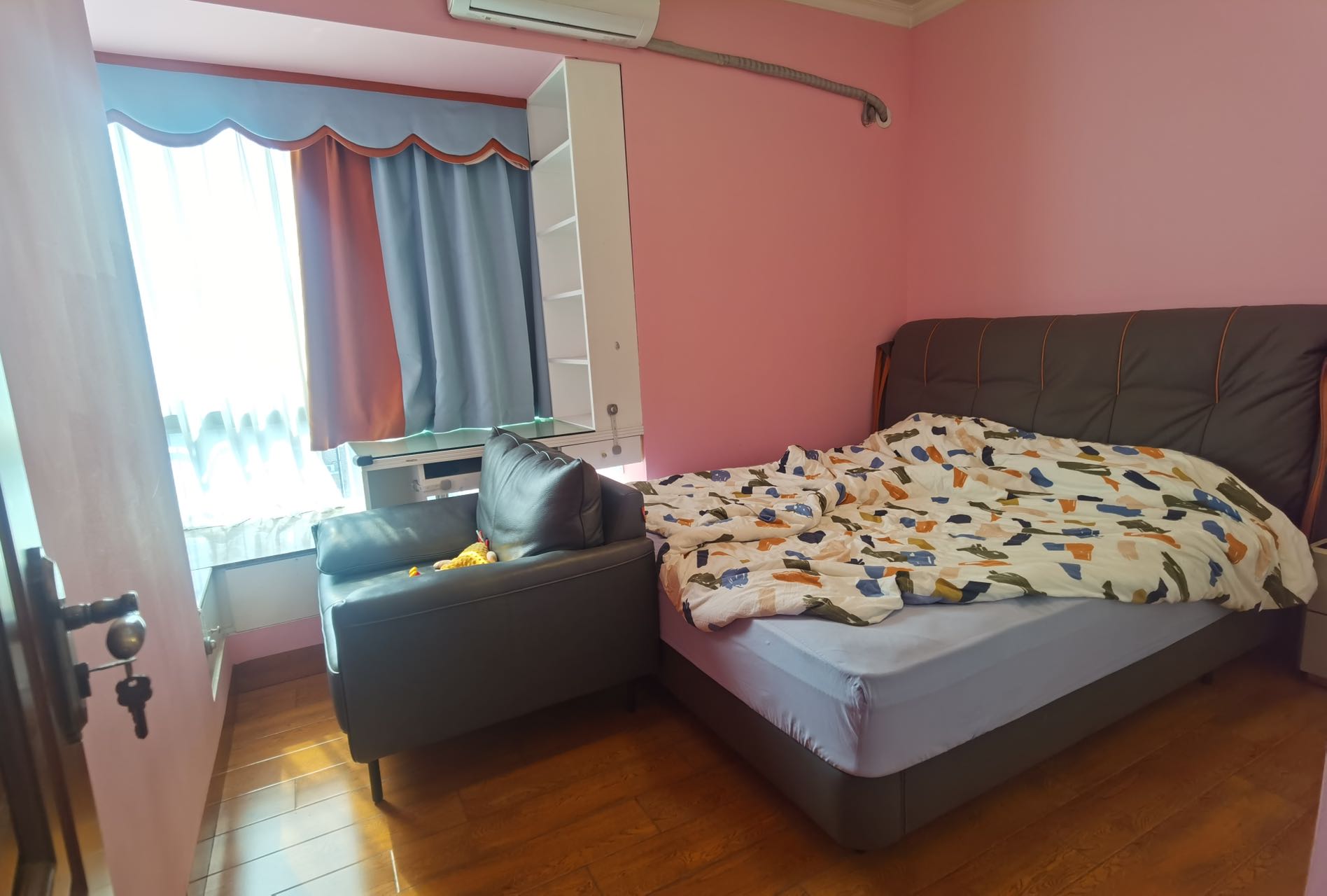 环强御景湾 4室2厅2卫 288.0万 环强御景湾 4室2厅2卫 288.0万室内图