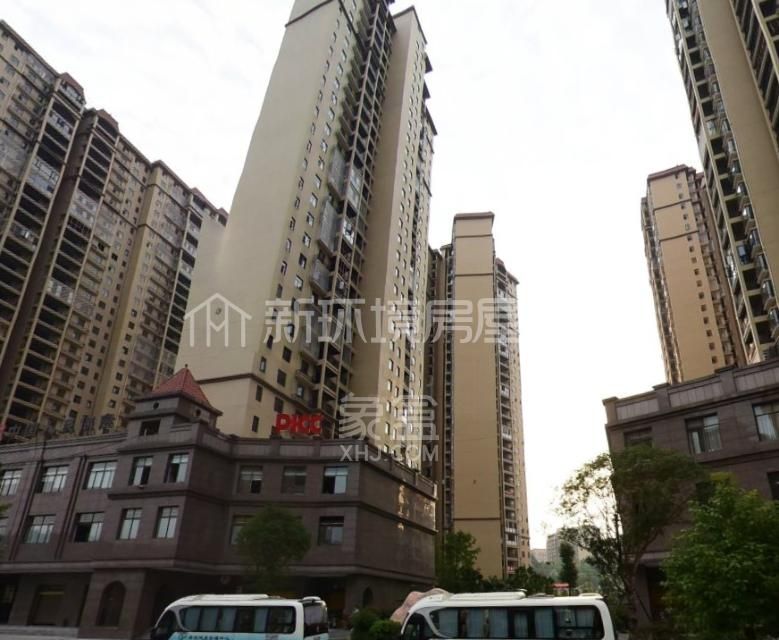 吉星金融广场(牡丹园) 1室0厅0卫 90.0万 吉星金融广场(牡丹园) 1室0厅0卫 90.0万客厅