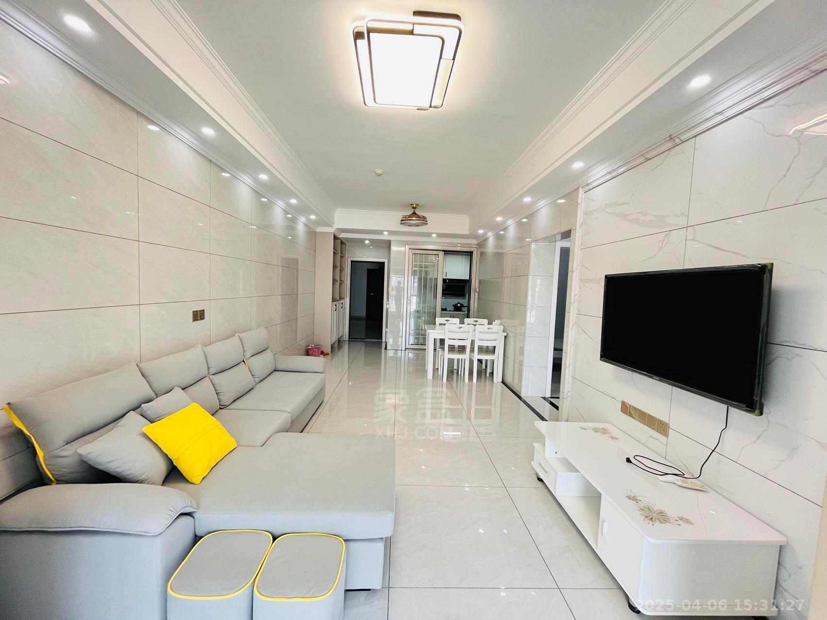 山水洲城华晨第一城 2室1厅1卫 2000.0元/月 山水洲城华晨第一城 2室1厅1卫 2000.0元/月室内图