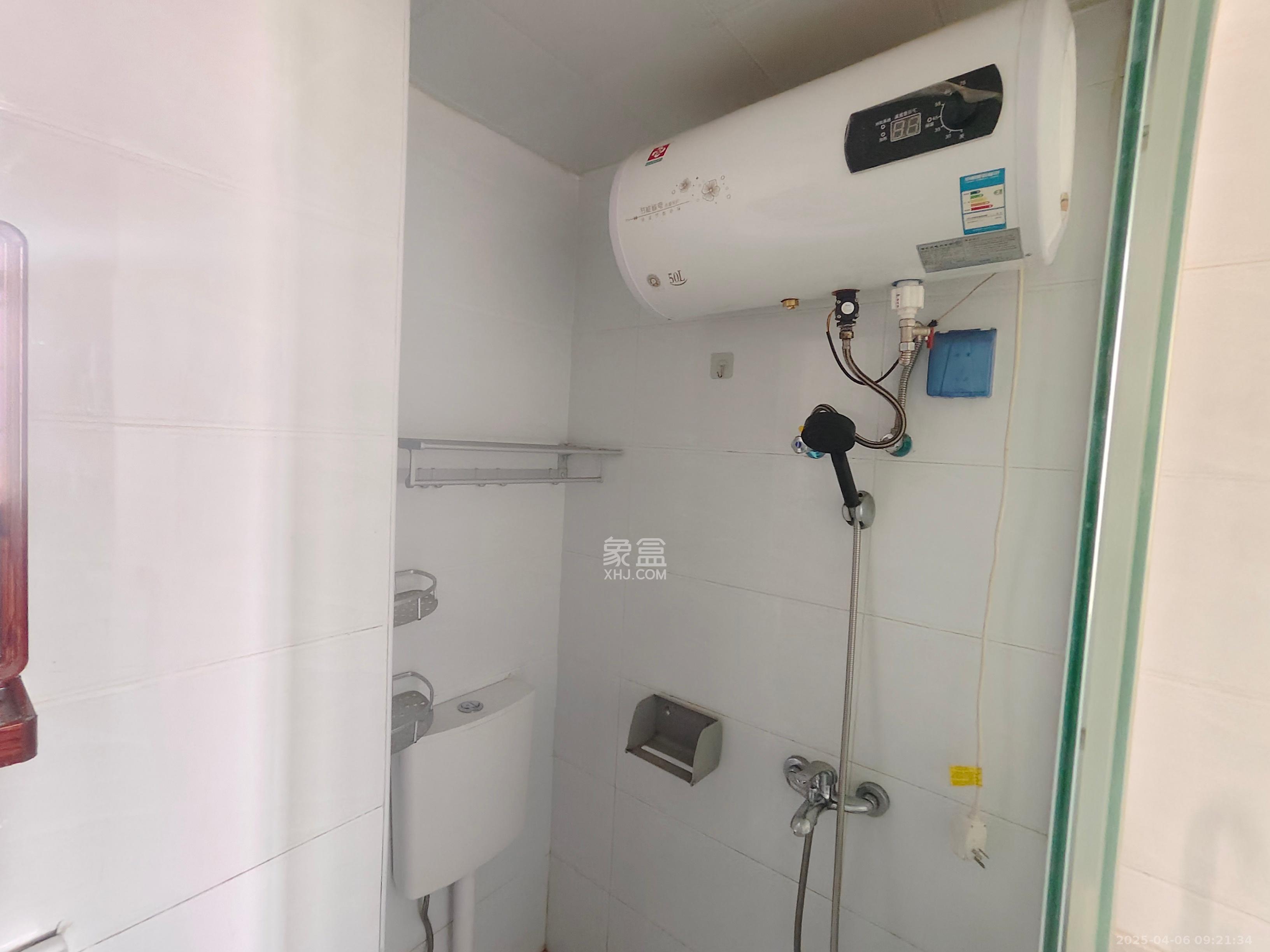 嘉顺苑 1室1厅1卫 1000.0元/月 嘉顺苑 1室1厅1卫 1000.0元/月室内图