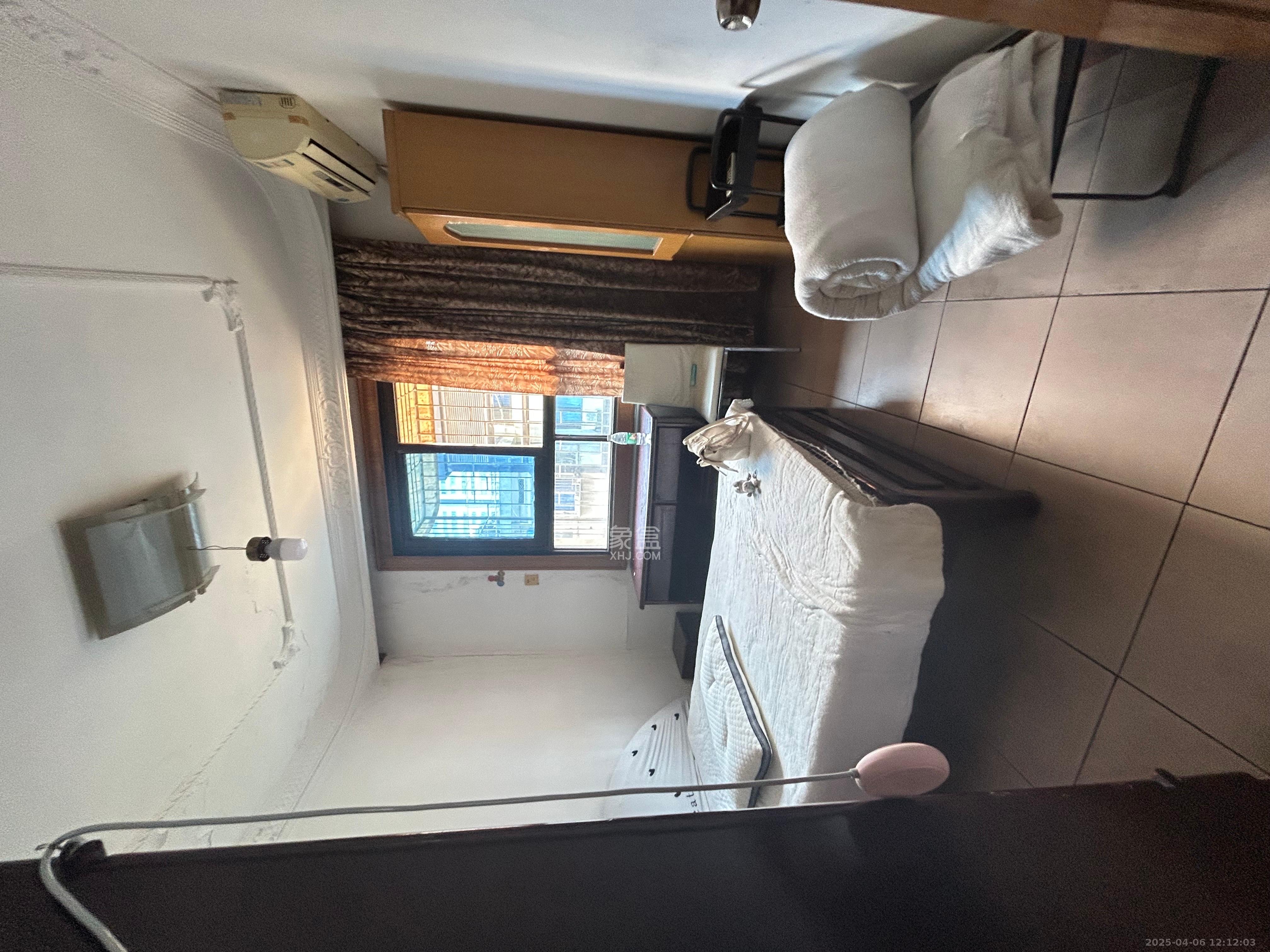 向韶村 2室1厅1卫 1300.0元/月 向韶村 2室1厅1卫 1300.0元/月室内图