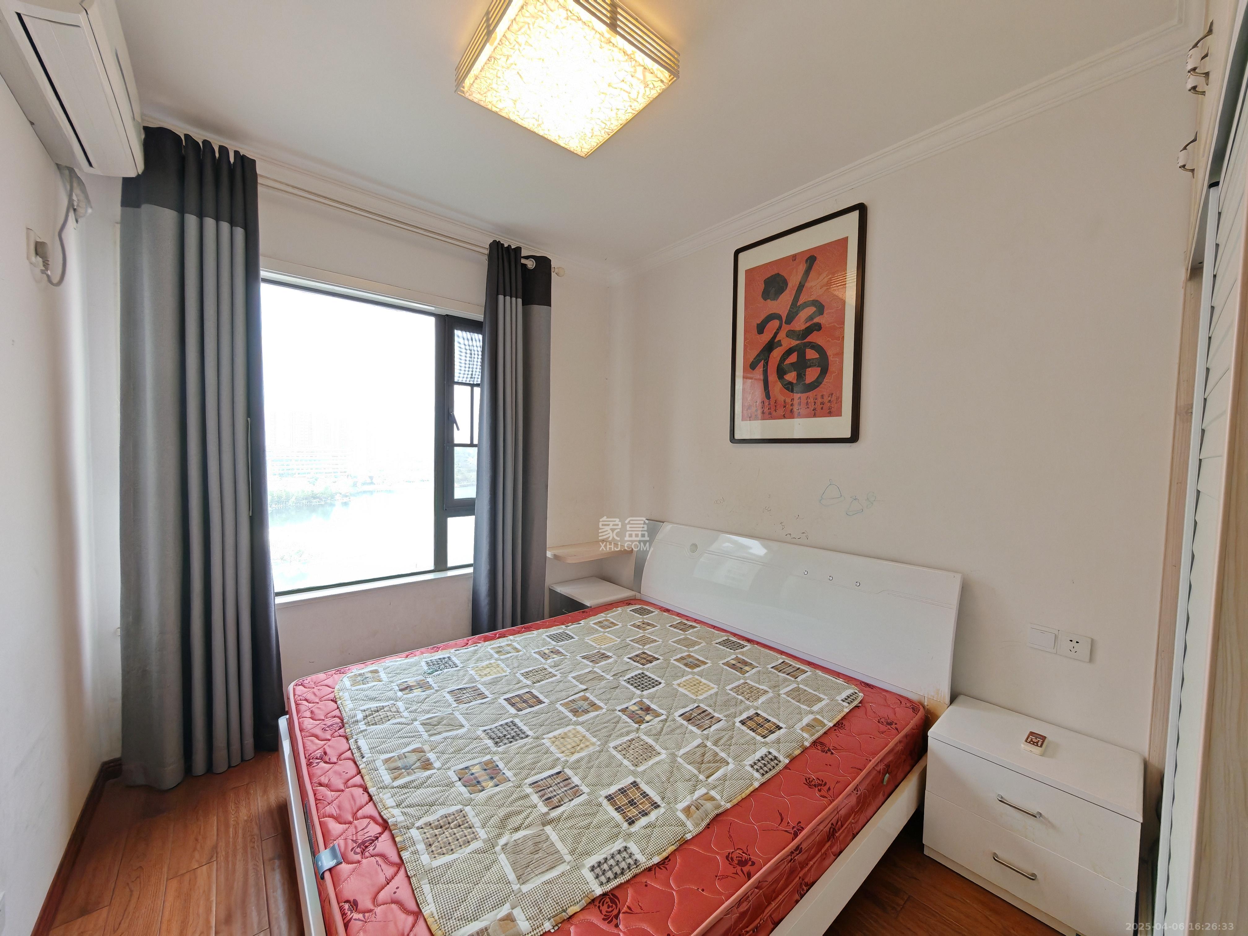 金茂梅溪湖 3室2厅2卫 2800.0元/月 金茂梅溪湖 3室2厅2卫 2800.0元/月室内图