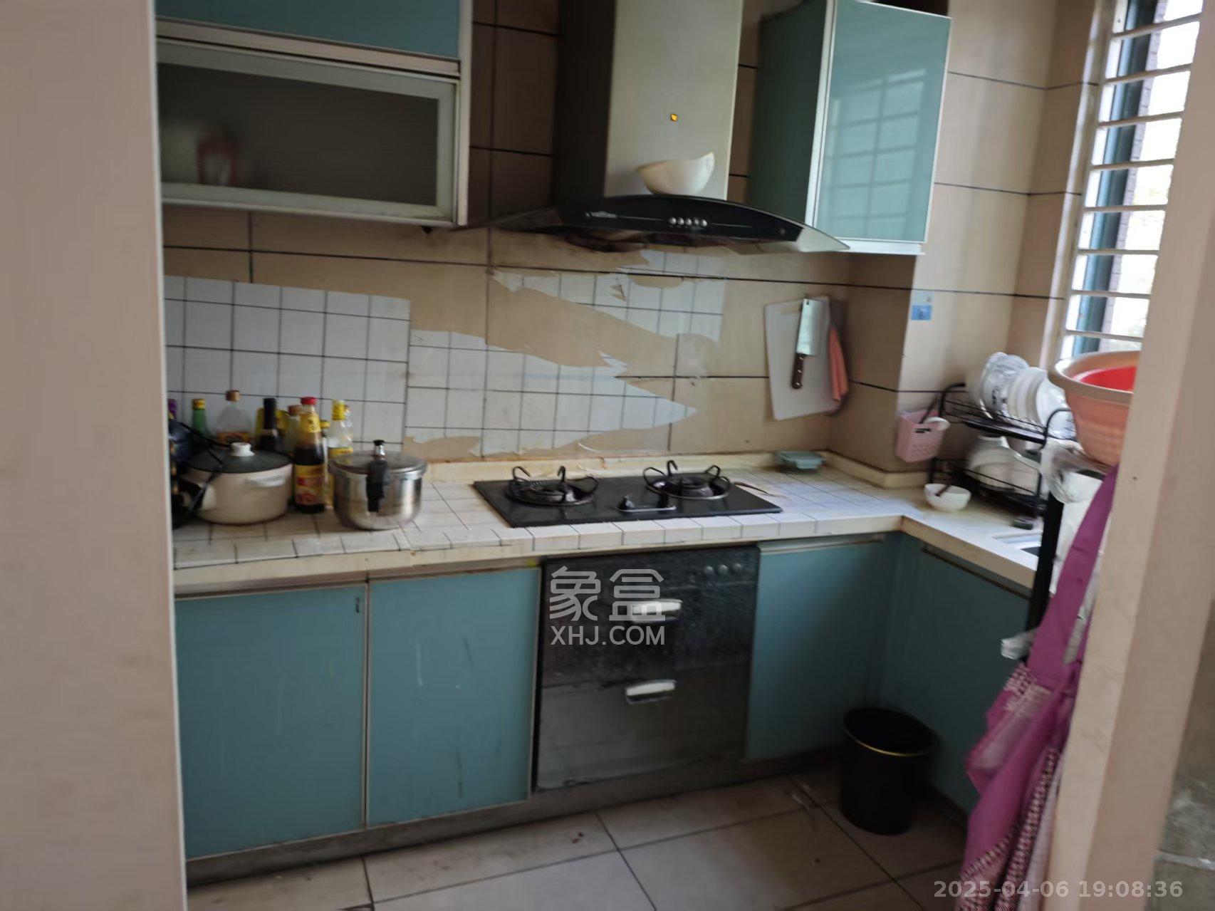 富景园 1室1厅2卫 850.0元/月 富景园 1室1厅2卫 850.0元/月室内图