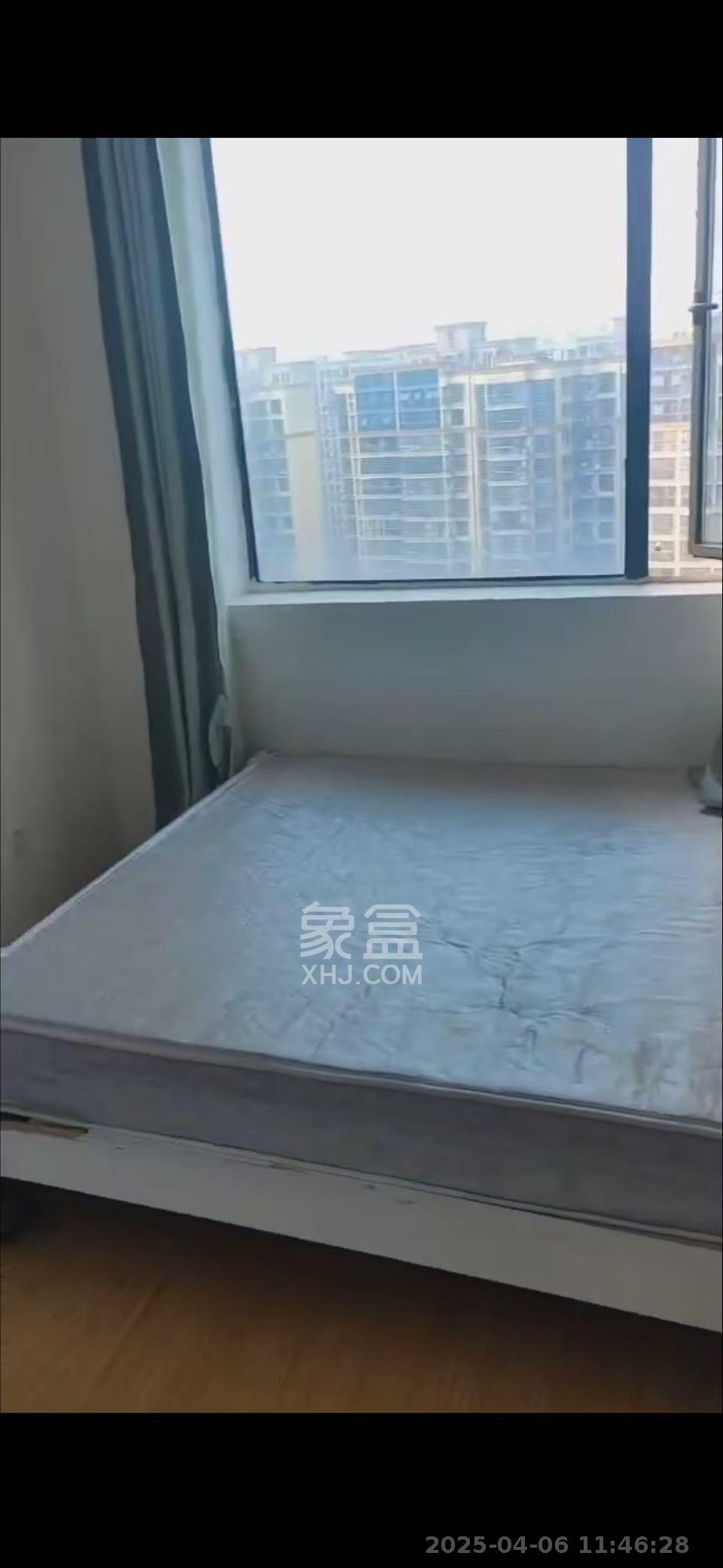 才子嘉都  4室2厅2卫   2200.00元/月室内图