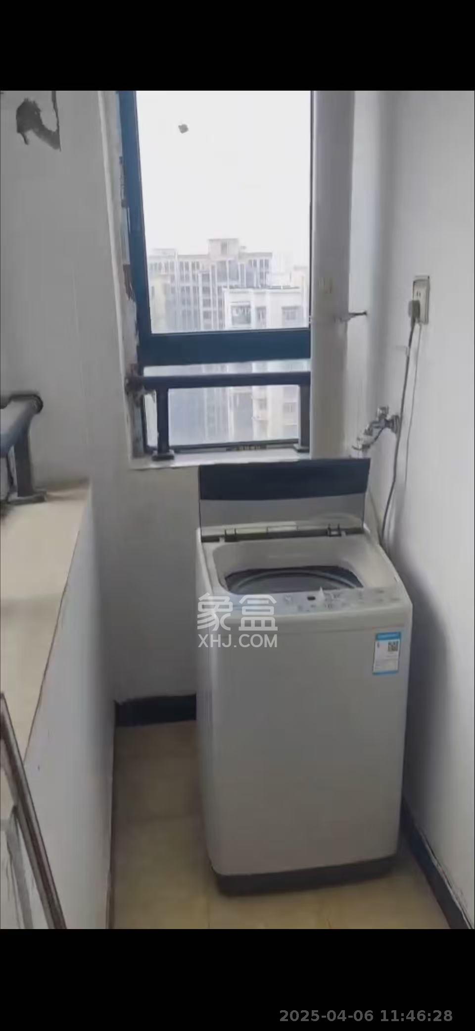 才子嘉都  4室2厅2卫   2200.00元/月室内图