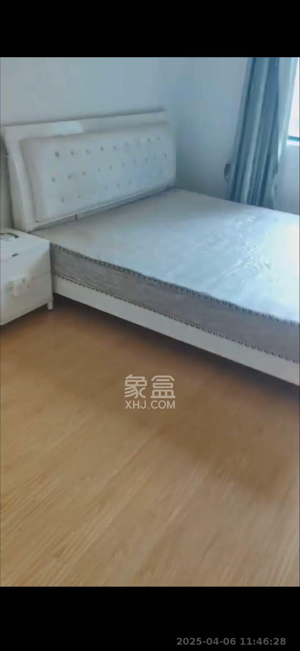 才子嘉都  4室2厅2卫   2200.00元/月室内图