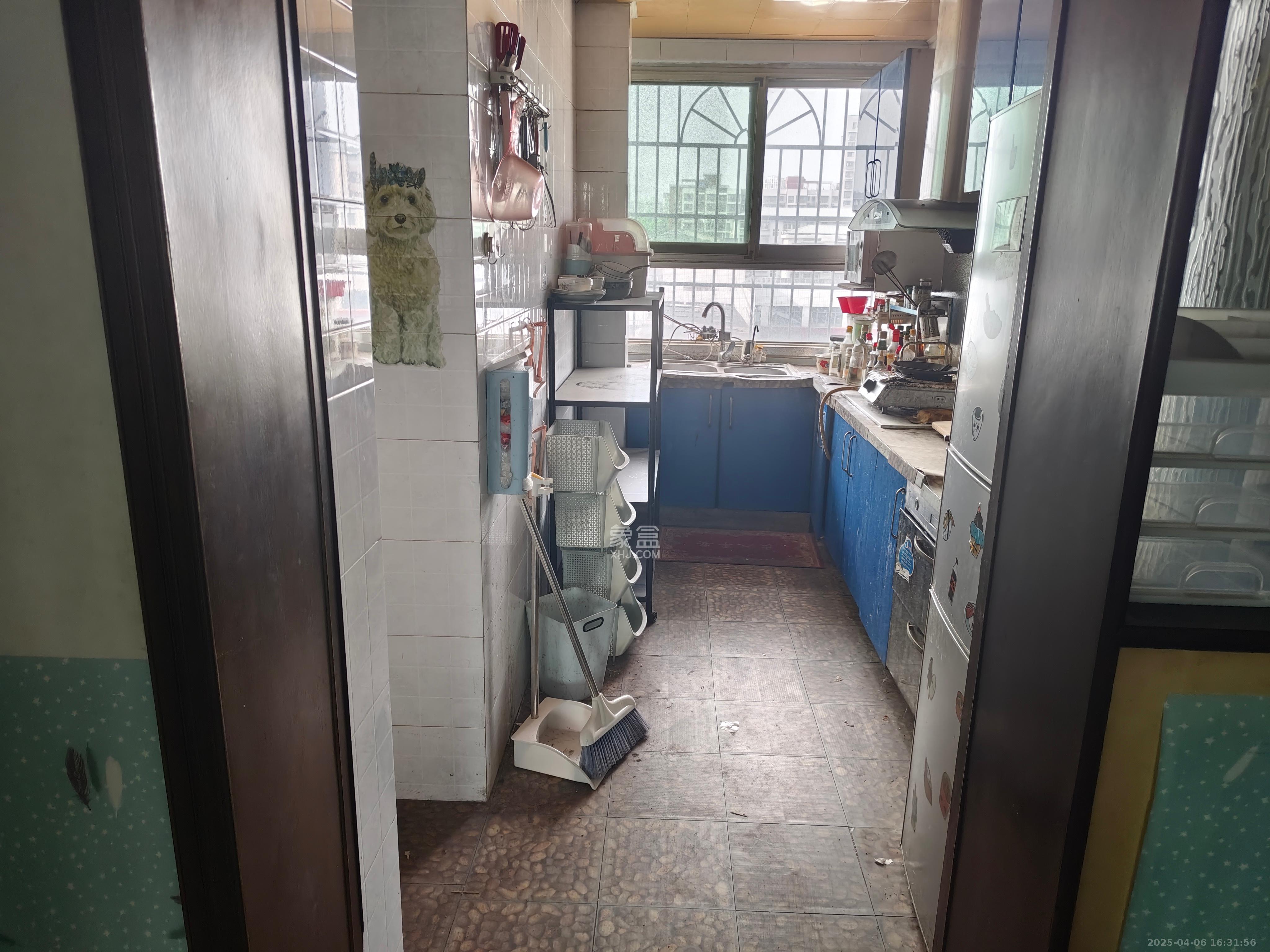 长沙县物资局宿舍  2室2厅1卫    1150.0元/月 长沙县物资局宿舍  2室2厅1卫    1150.0元/月室内图