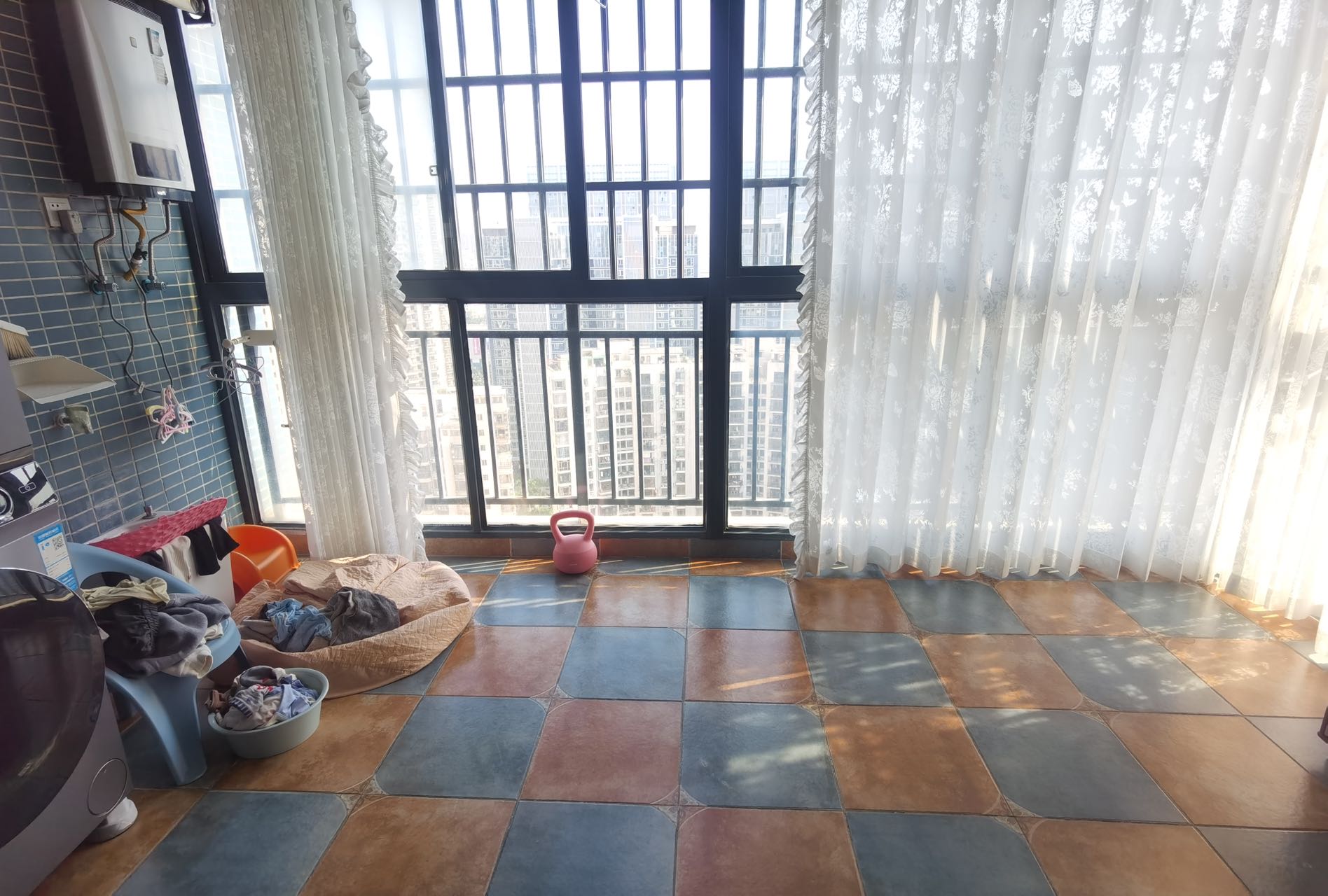 环强御景湾 4室2厅2卫 288.0万 环强御景湾 4室2厅2卫 288.0万室内图