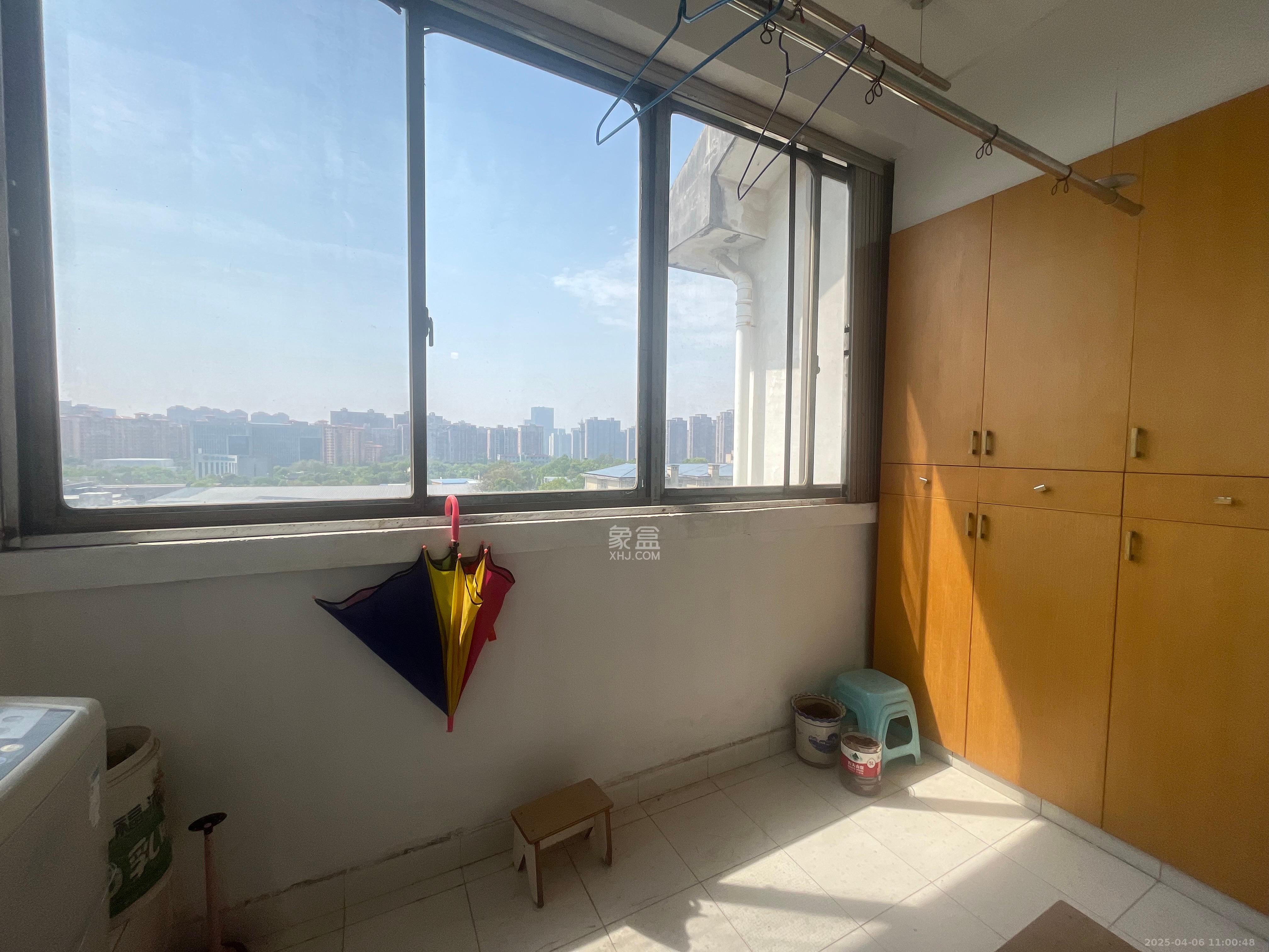东岸锦城(东方人家)  2室1厅1卫   1000.00元/月室内图