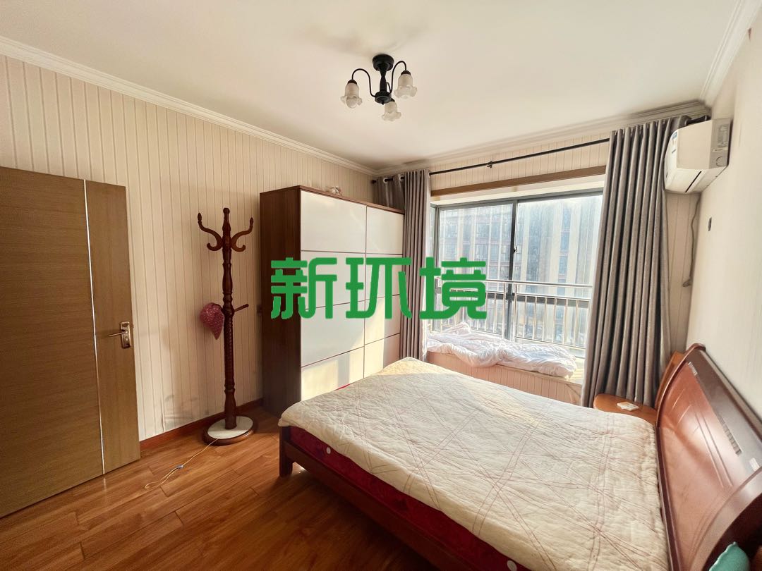 山水印象  1室1厅1卫   39.00万客厅