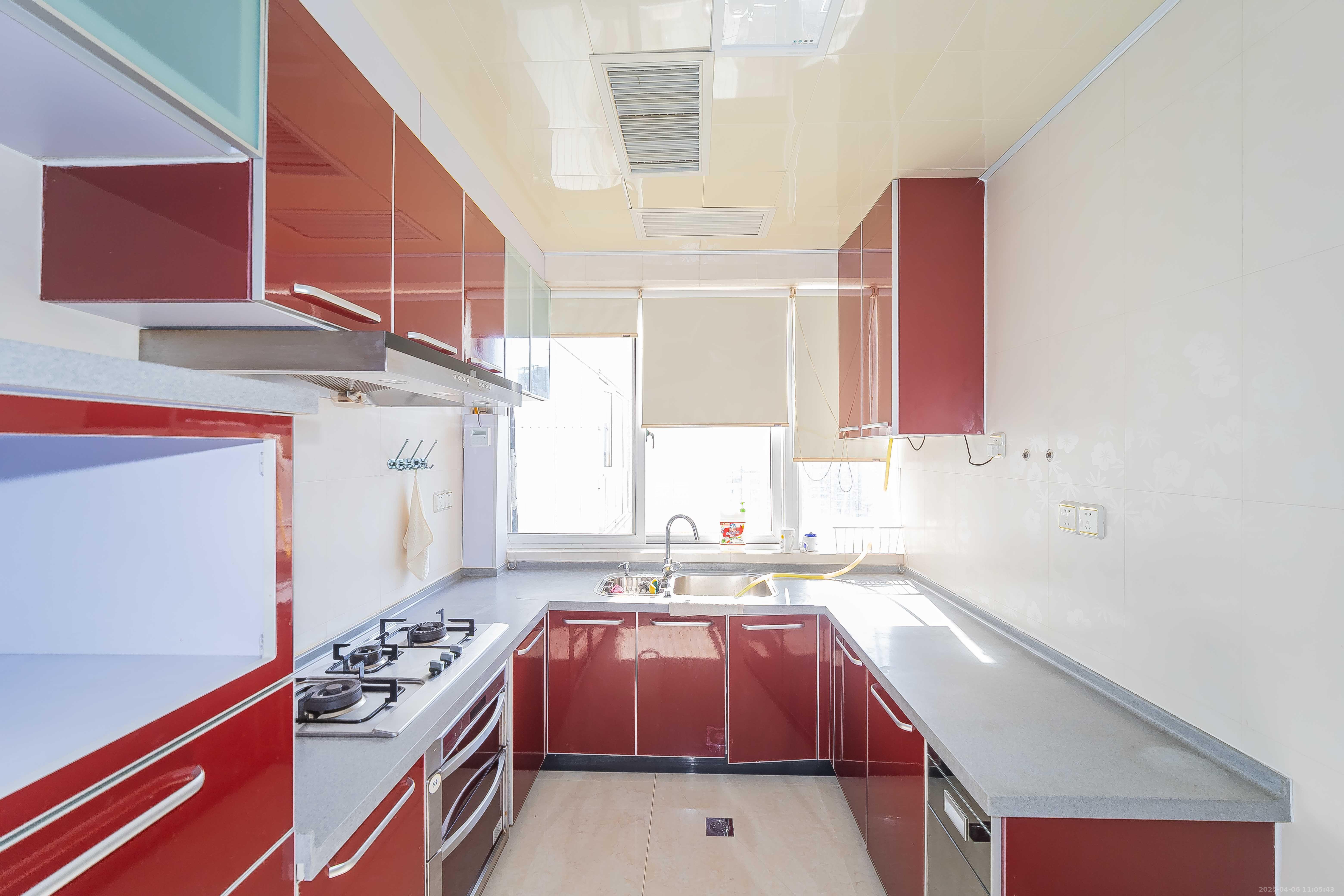 新世纪花苑  4室2厅1卫    6200.0元/月室内图