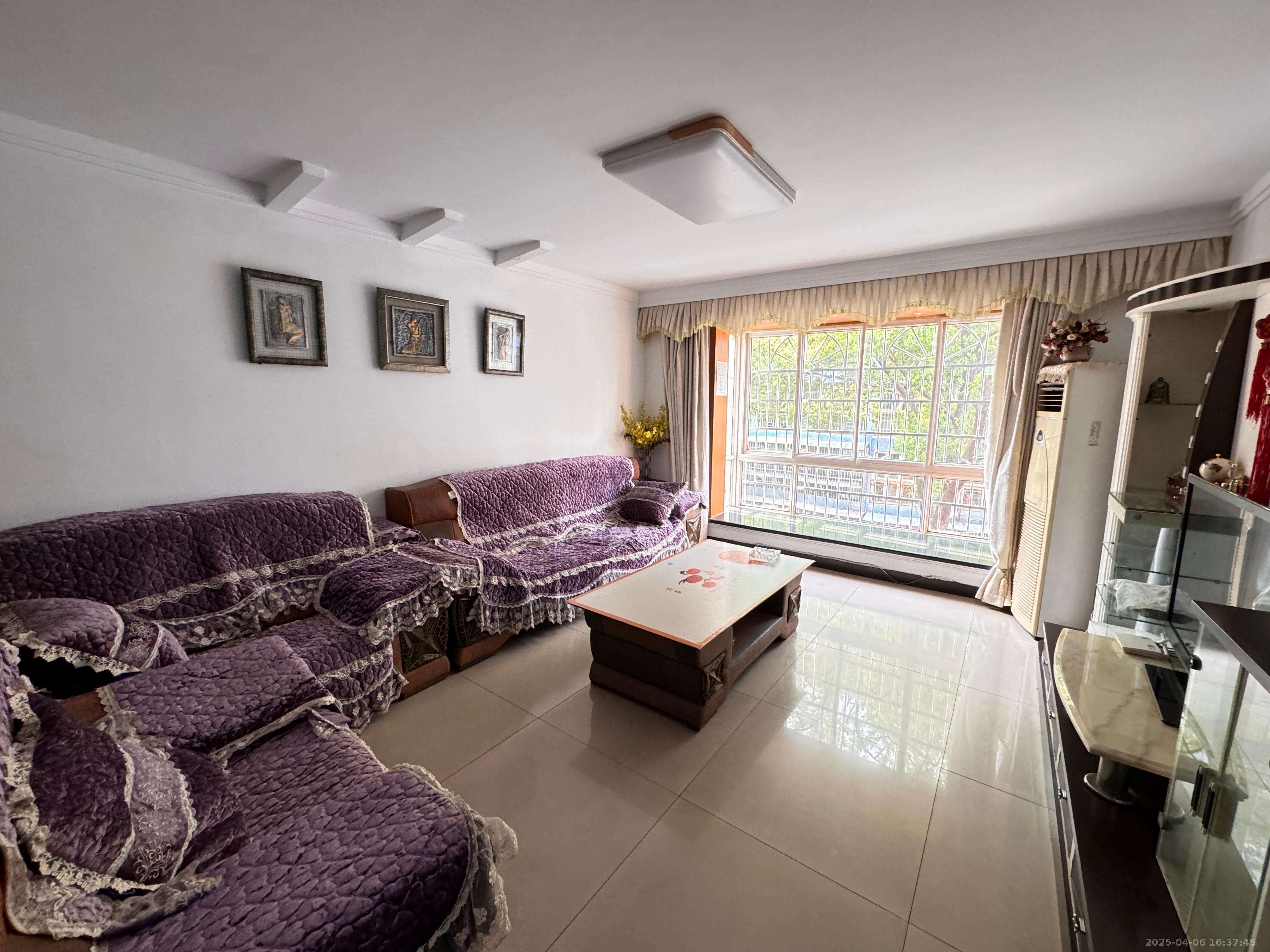 滨江美寓(滨江丽园) 3室2厅2卫 2400.0元/月 滨江美寓(滨江丽园) 3室2厅2卫 2400.0元/月室内图