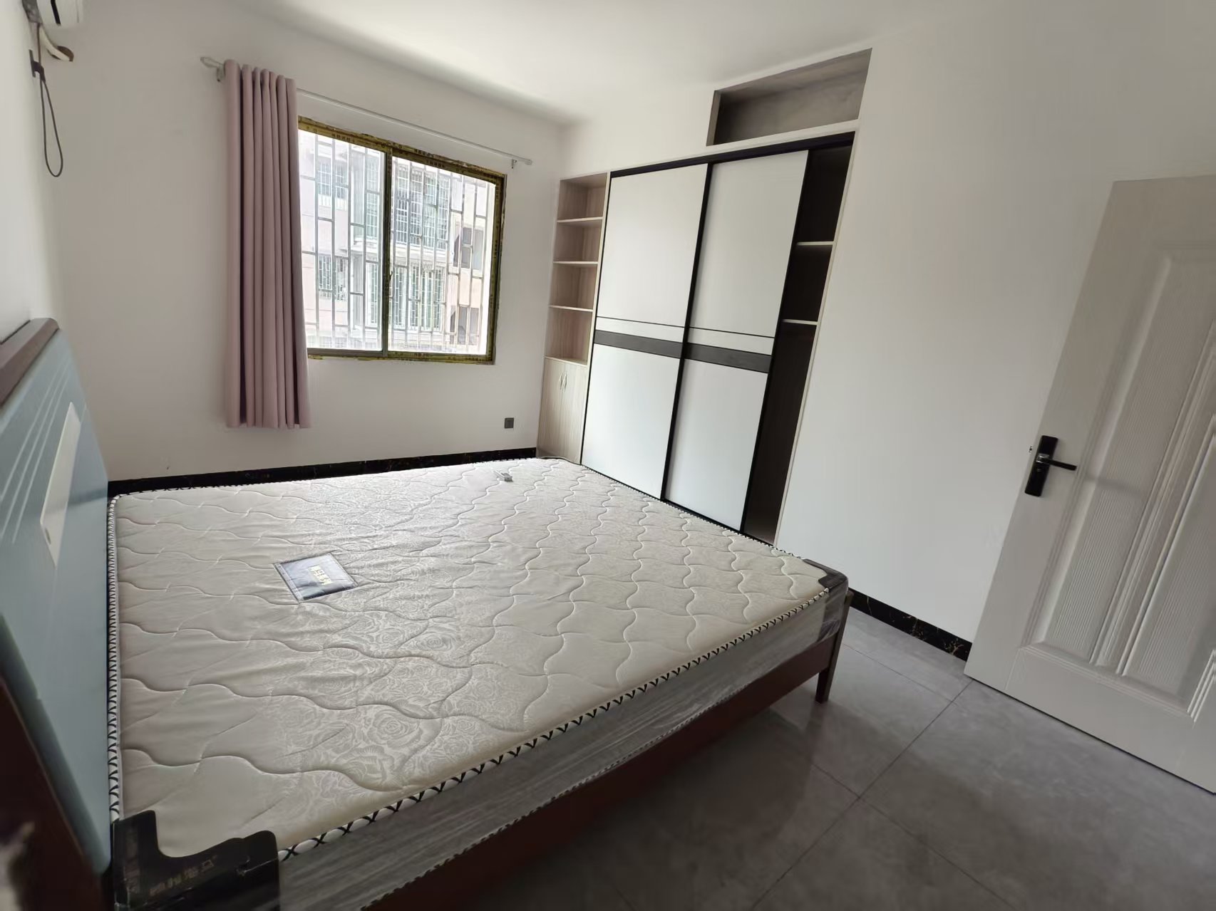 松亭小区 3室2厅1卫 1500.0元/月 松亭小区 3室2厅1卫 1500.0元/月室内图