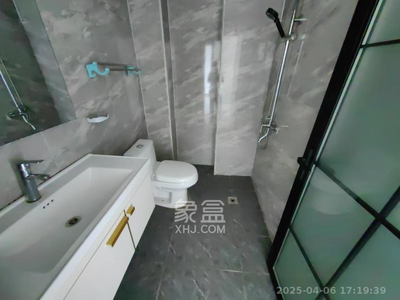 兰亭湾畔  4室2厅4卫   4500.00元/月室内图