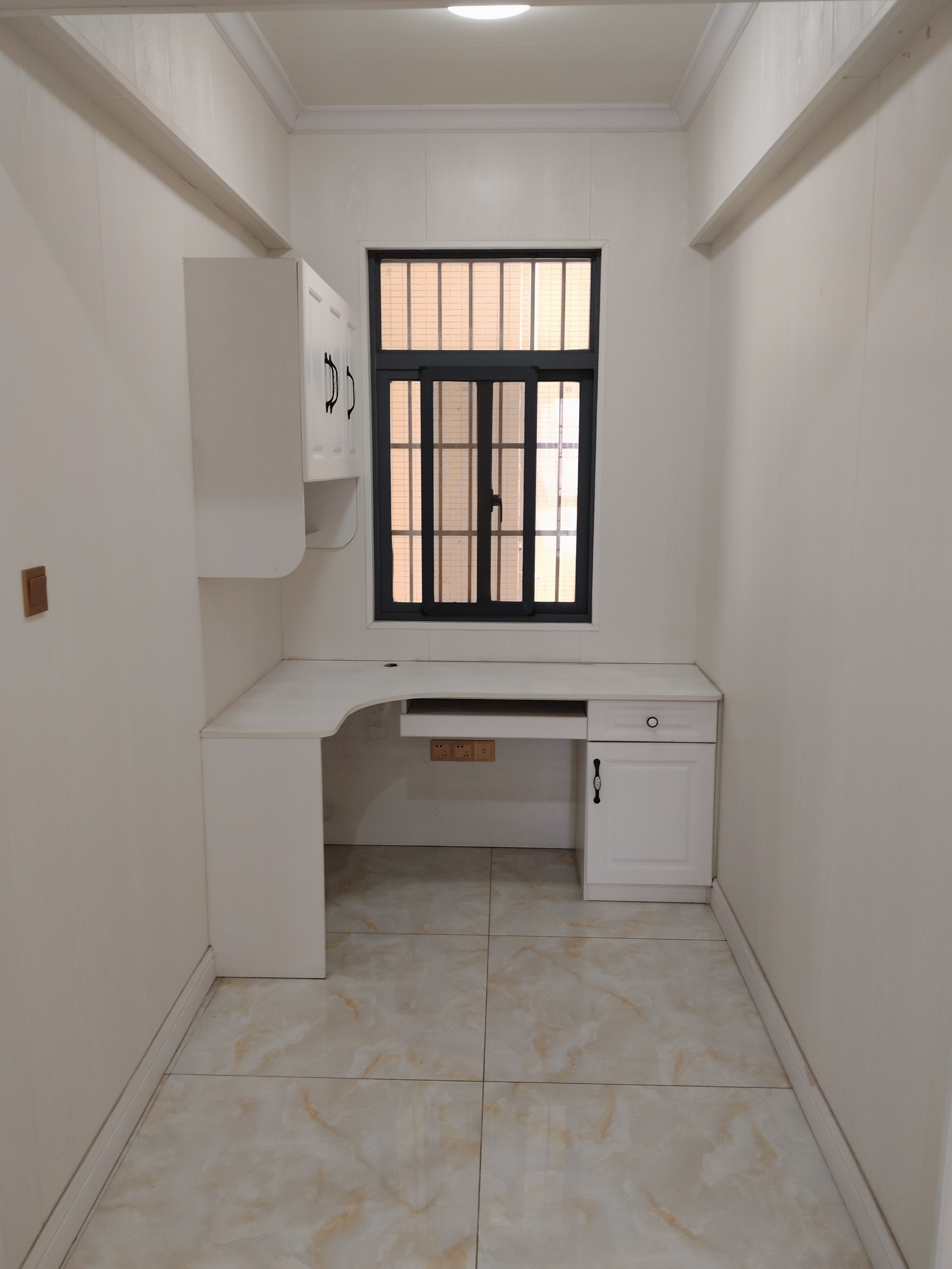 幸福香颂 3室2厅2卫 2000.0元/月 幸福香颂 3室2厅2卫 2000.0元/月室内图