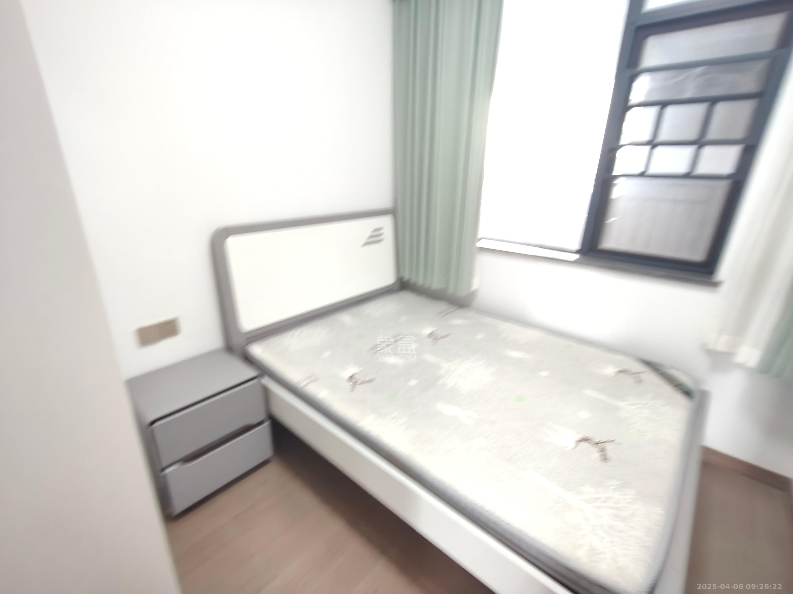 欣利梅溪左岸  4室2厅2卫   4000.00元/月室内图
