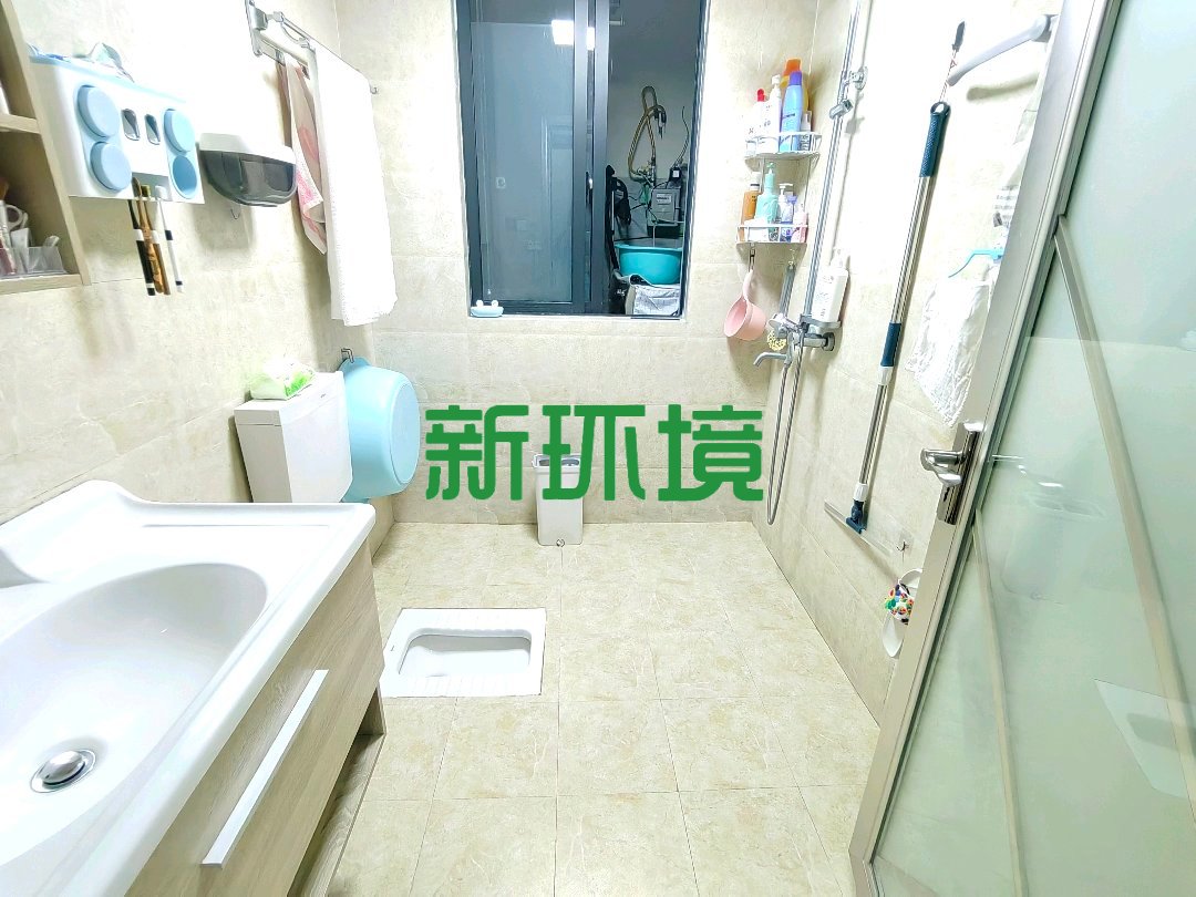 山水印象  3室2厅1卫   99.00万客厅