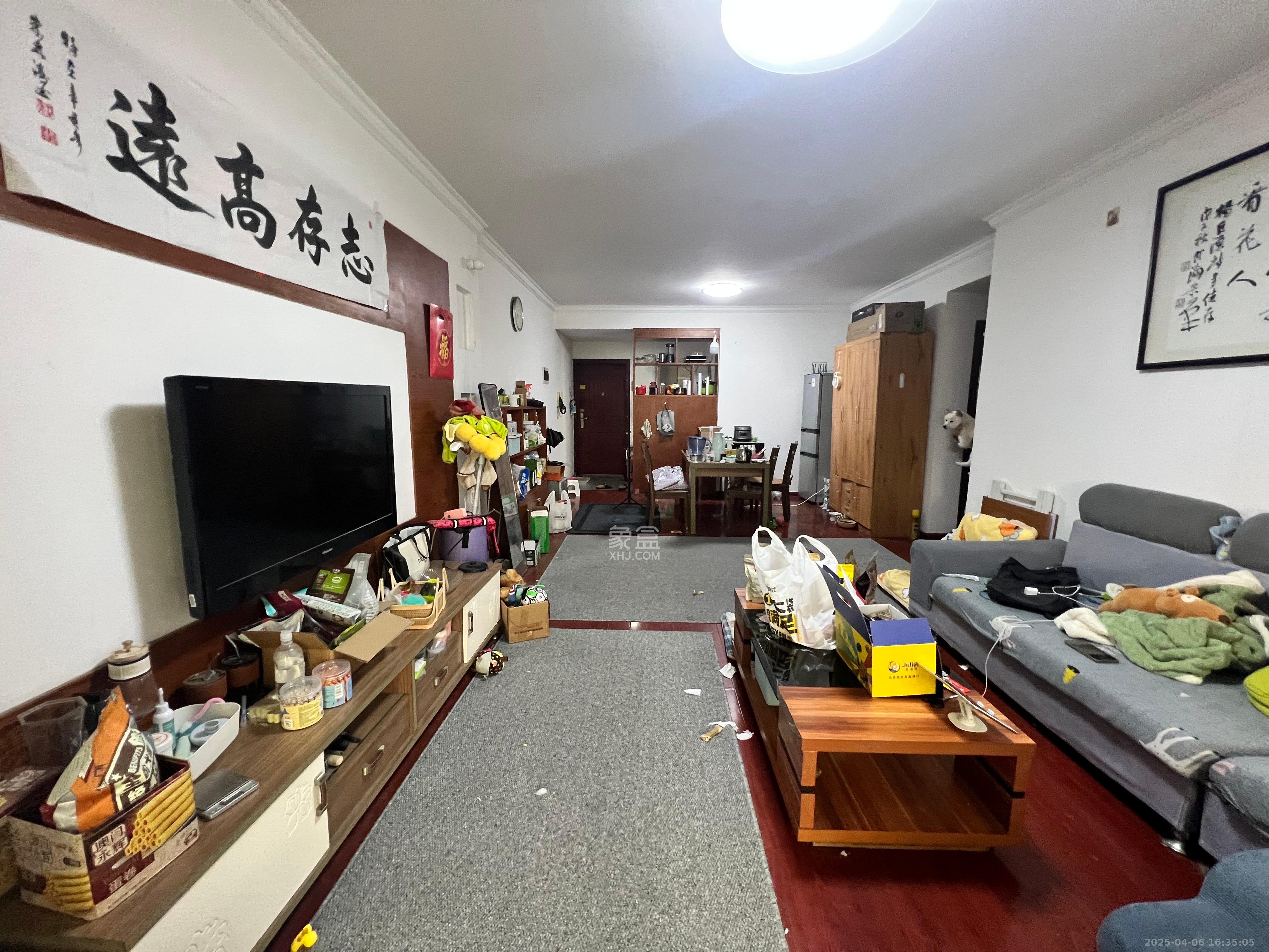 香雨一品  2室2厅1卫   2100.00元/月室内图1