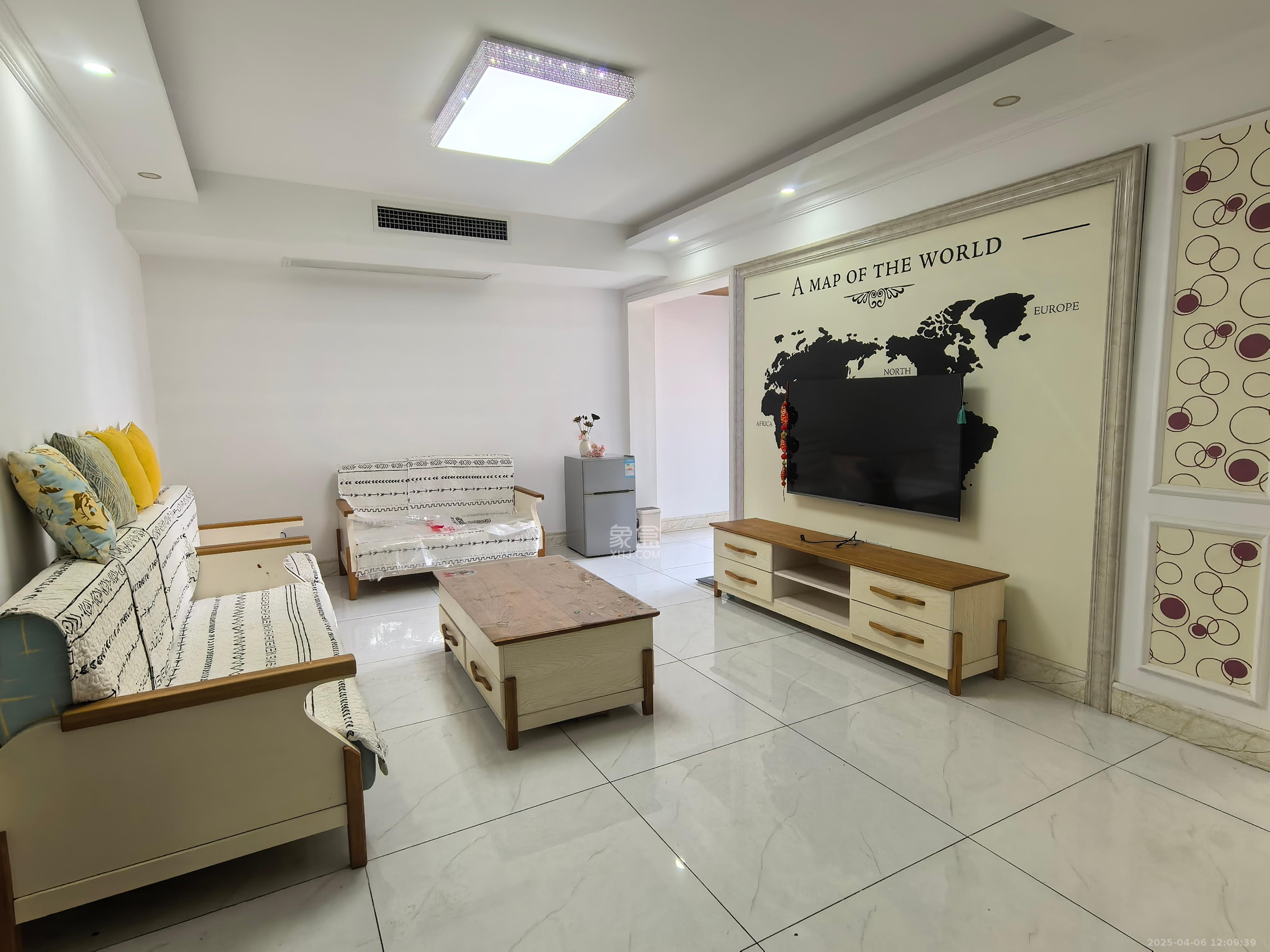 深业睿城 3室2厅1卫 2000.0元/月 深业睿城 3室2厅1卫 2000.0元/月室内图