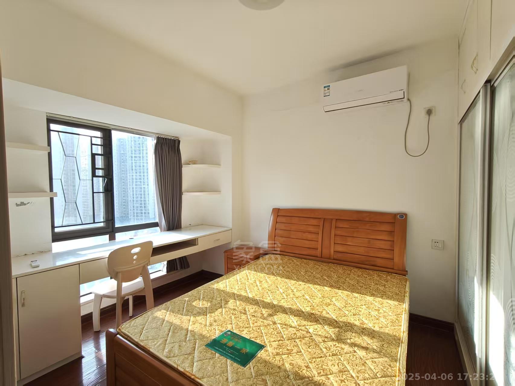 恒瑞雅园 2室2厅1卫 1700.0元/月 恒瑞雅园 2室2厅1卫 1700.0元/月室内图