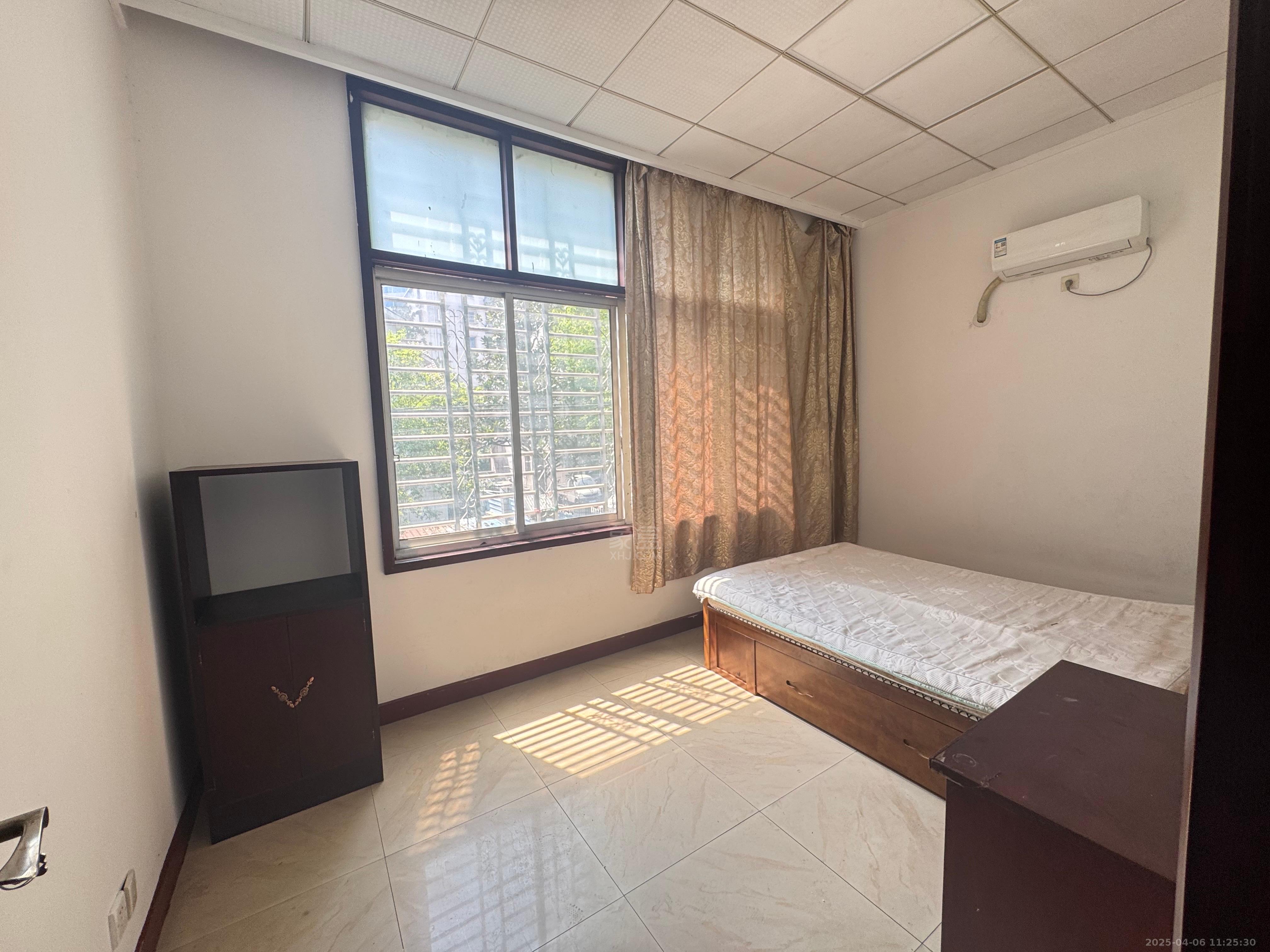 金锦花园 10室2厅3卫 5000.0元/月 金锦花园 10室2厅3卫 5000.0元/月室内图