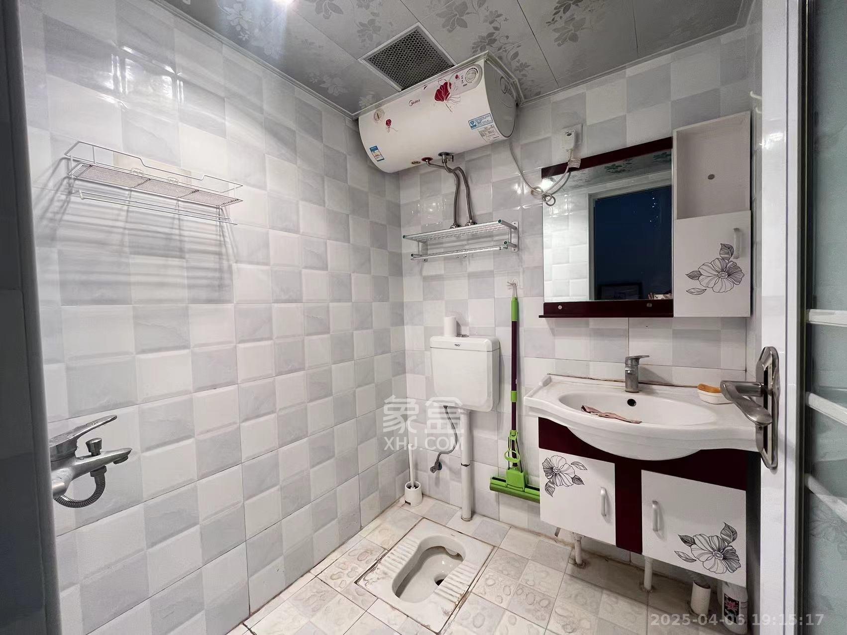 佳兴国际汇 1室0厅1卫 1300.0元/月 佳兴国际汇 1室0厅1卫 1300.0元/月室内图