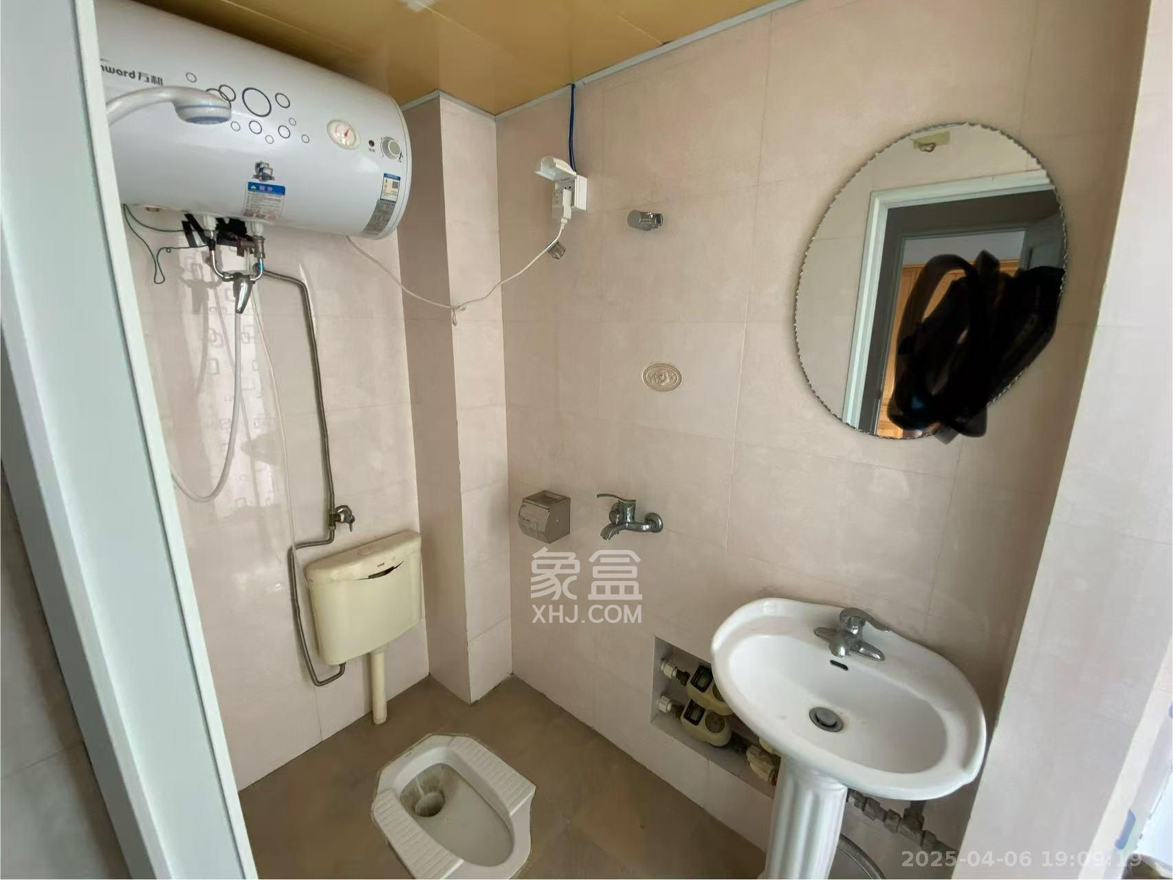 东一国际 1室1厅1卫 1600.0元/月 东一国际 1室1厅1卫 1600.0元/月室内图