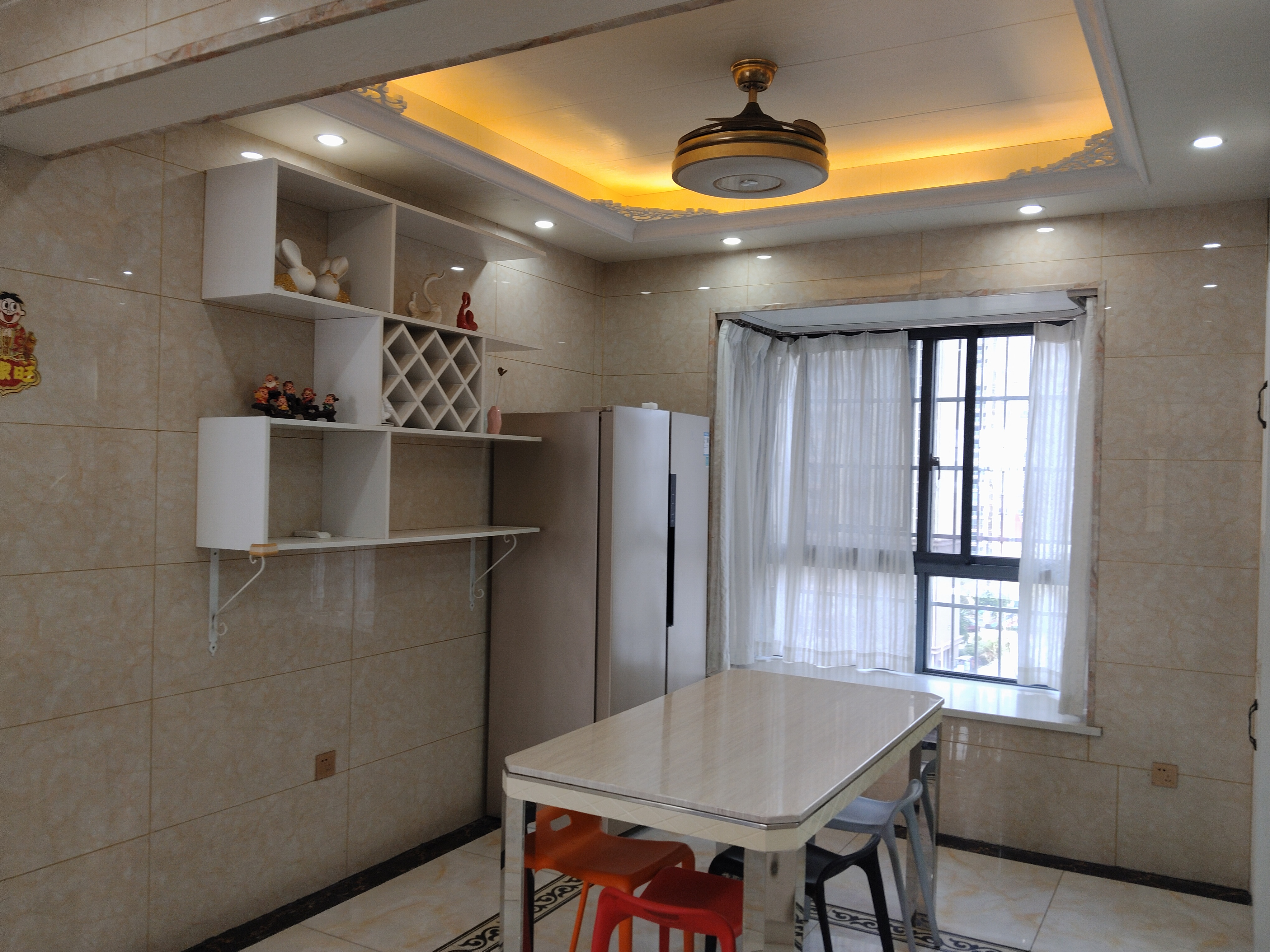 幸福香颂 3室2厅2卫 2000.0元/月 幸福香颂 3室2厅2卫 2000.0元/月室内图