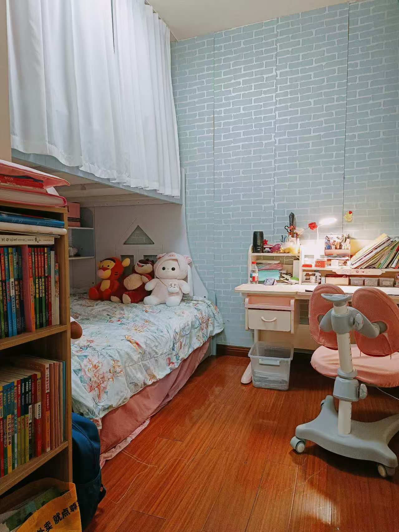 金域湾畔  2室2厅1卫    120.0万 金域湾畔  2室2厅1卫    120.0万室内图