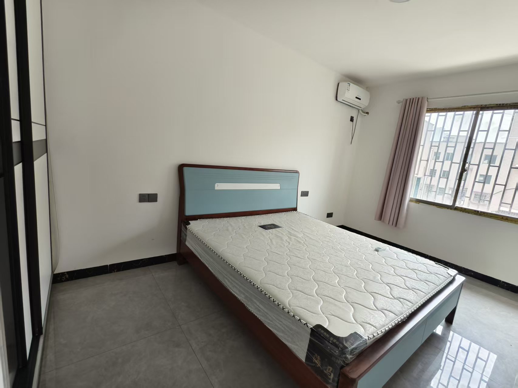 松亭小区 3室2厅1卫 1500.0元/月 松亭小区 3室2厅1卫 1500.0元/月室内图