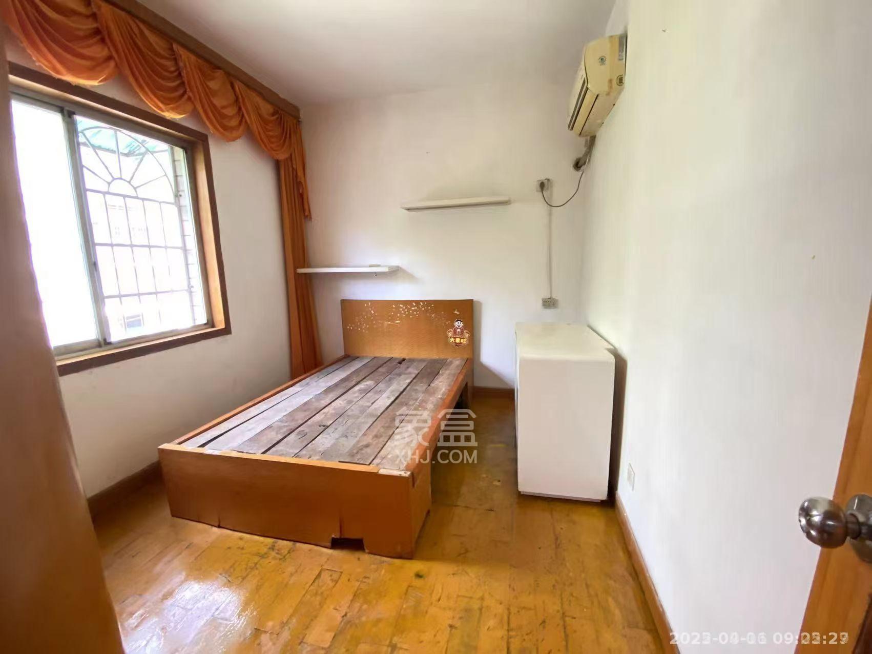 建南花园  2室1厅1卫    800.0元/月 建南花园  2室1厅1卫    800.0元/月